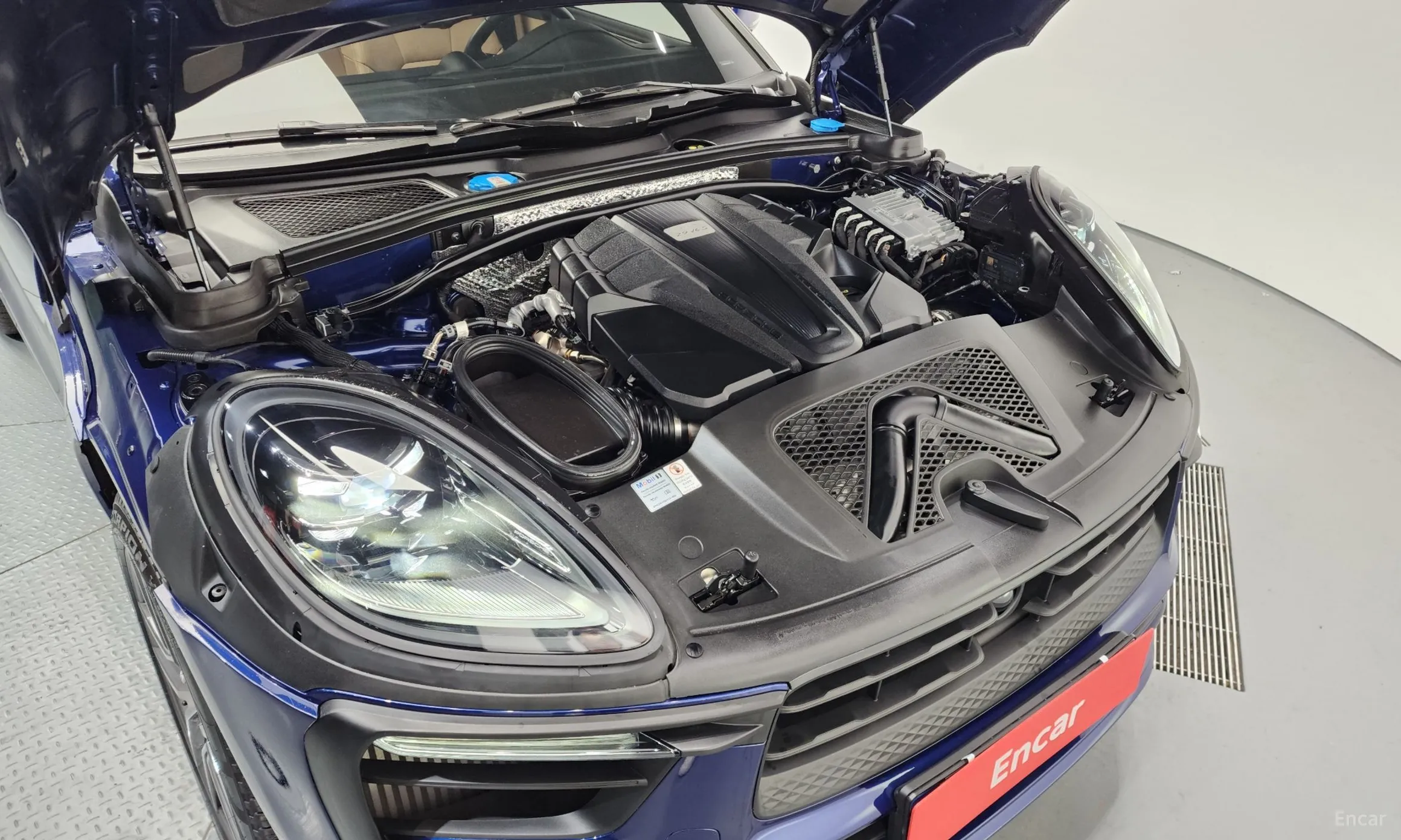 Porsche Macan превью 6
