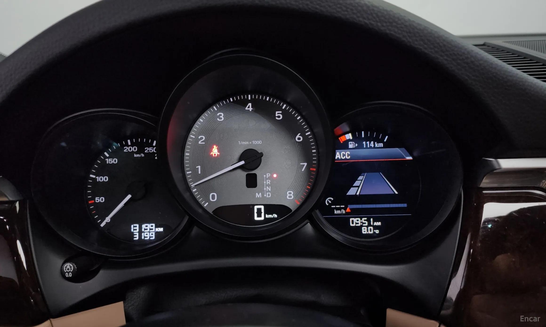 Porsche Macan превью 8
