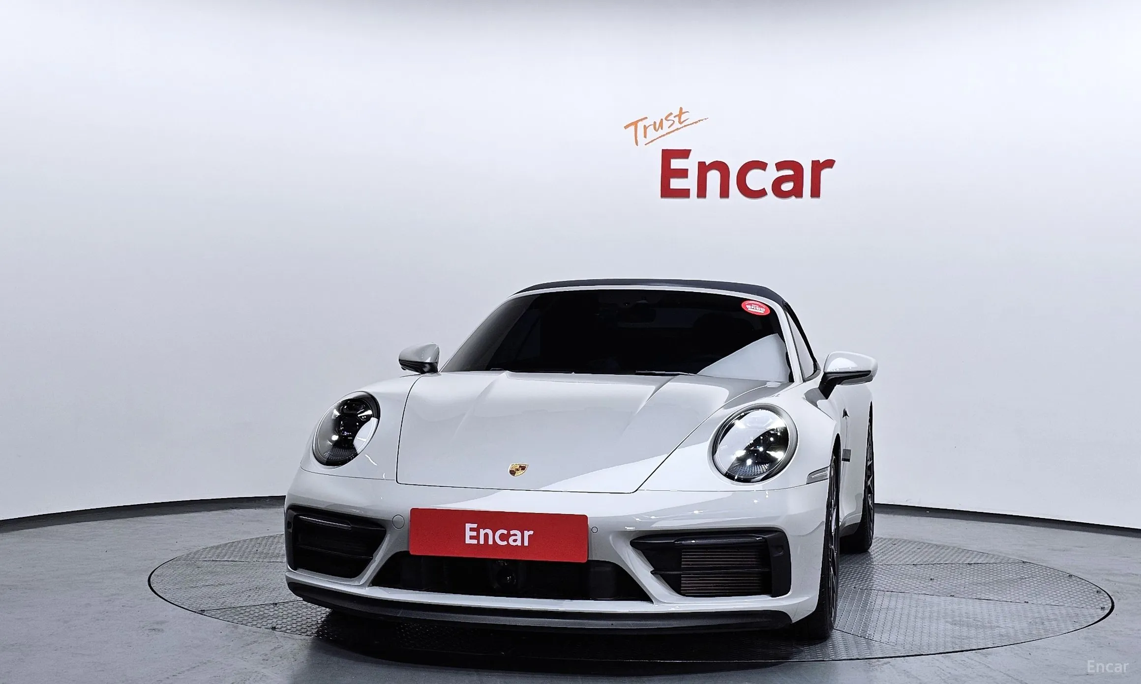 Porsche 911 (992) превью 3