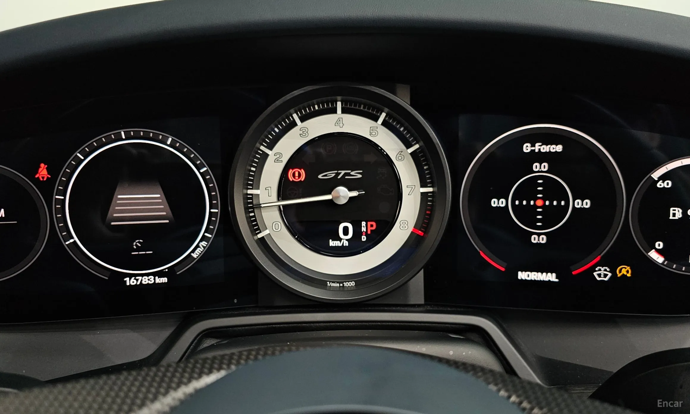 Porsche 911 (992) превью 8