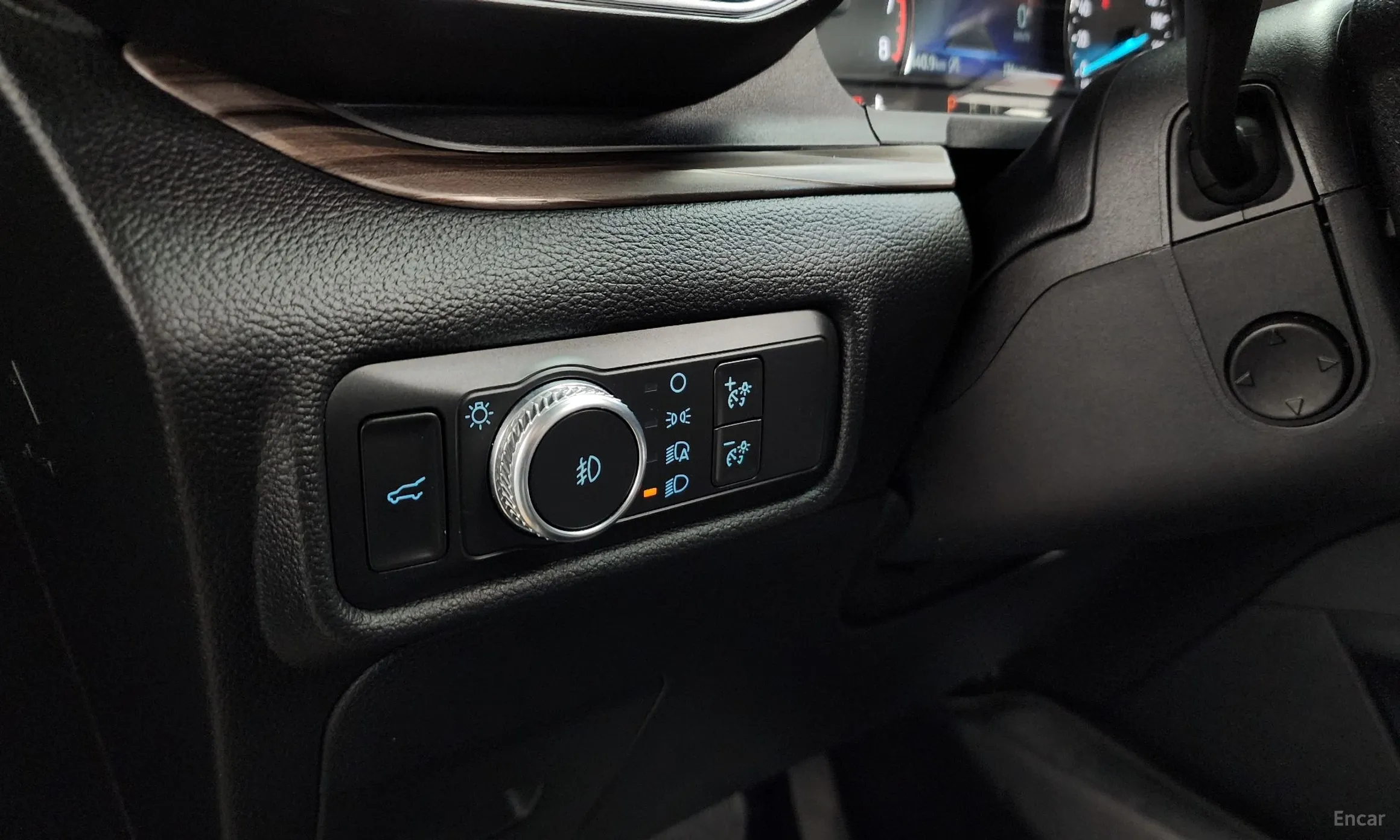 Ford Explorer 6th Generation превью 14