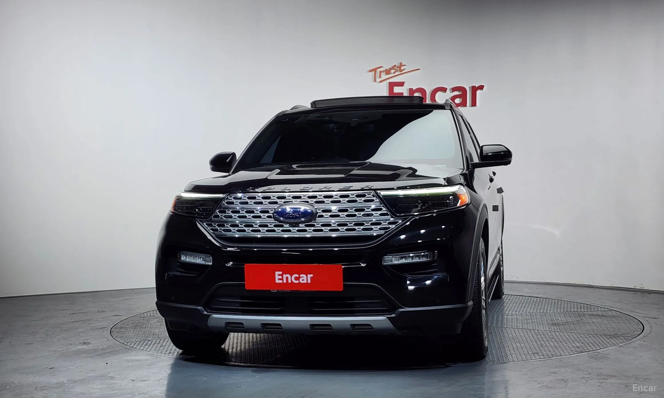 Ford Explorer 6th Generation превью 3
