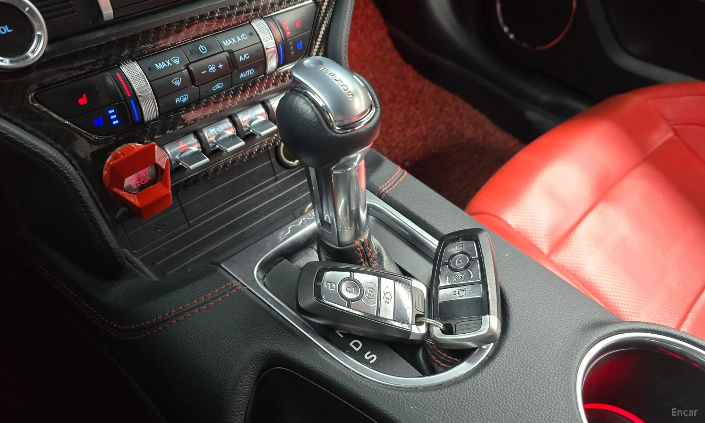 Ford Mustang превью 9