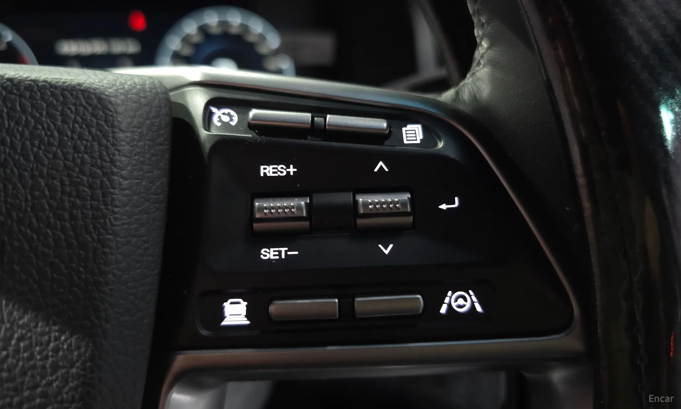 KG Mobility (SsangYong) Rexton New Arena превью 17