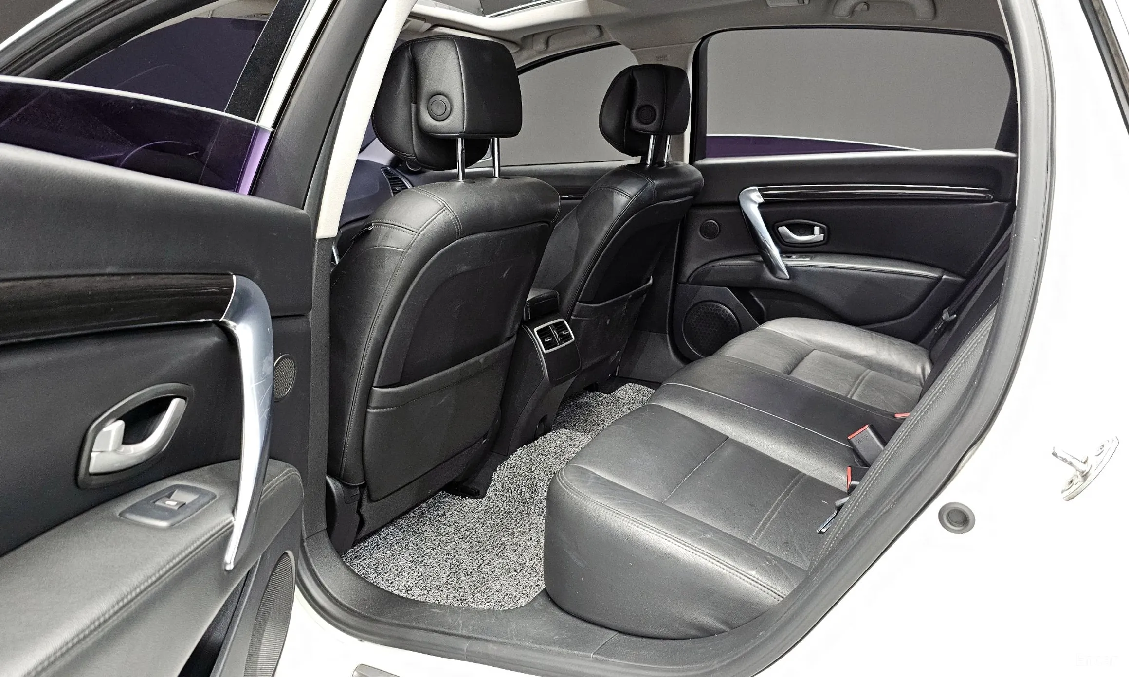 Renault Korea (Samsung) SM7 превью 10