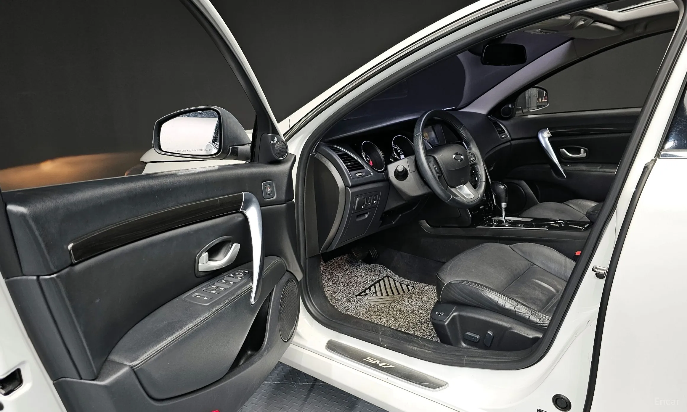 Renault Korea (Samsung) SM7 превью 11