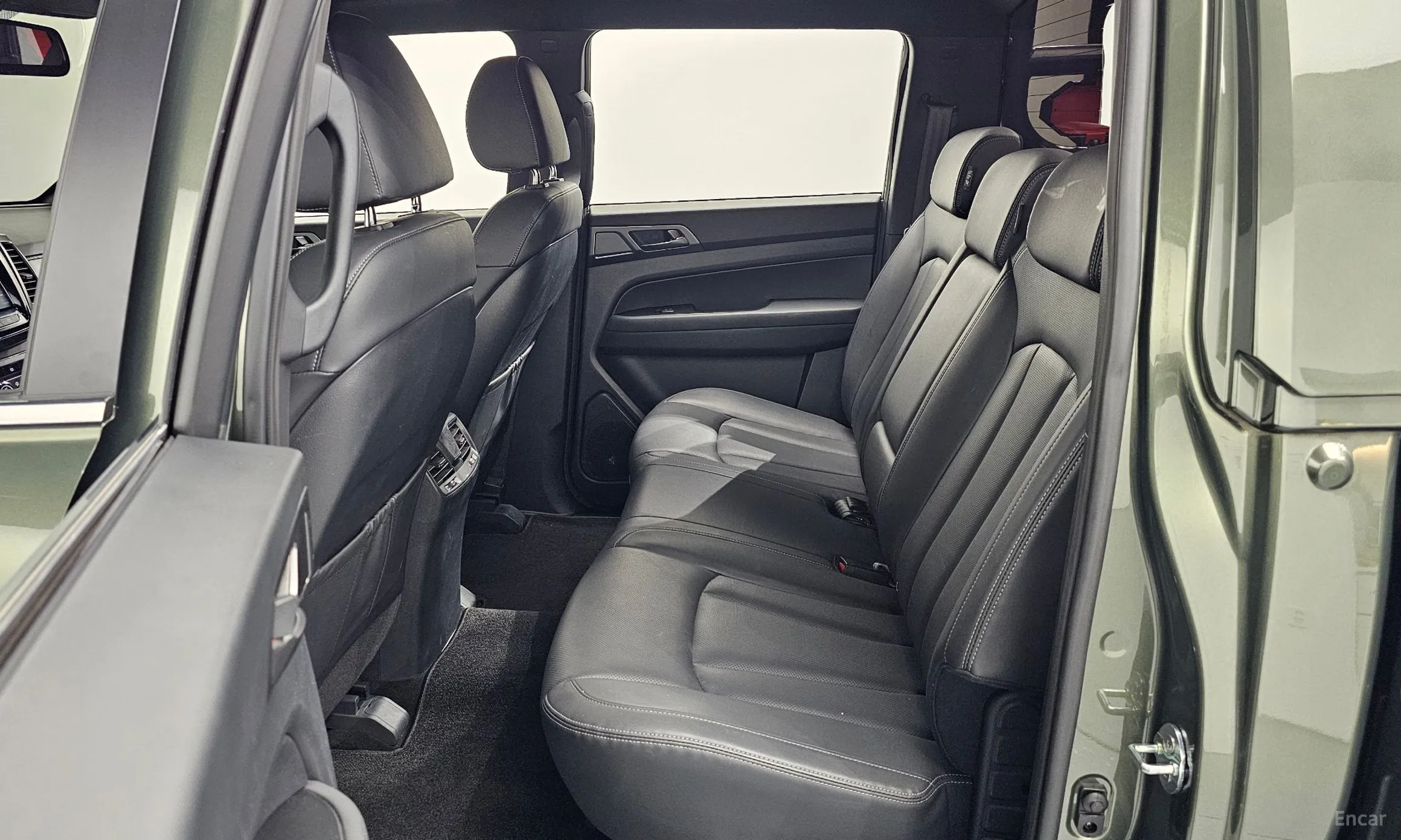 KG Mobility (SsangYong) Rexton Sports превью 12