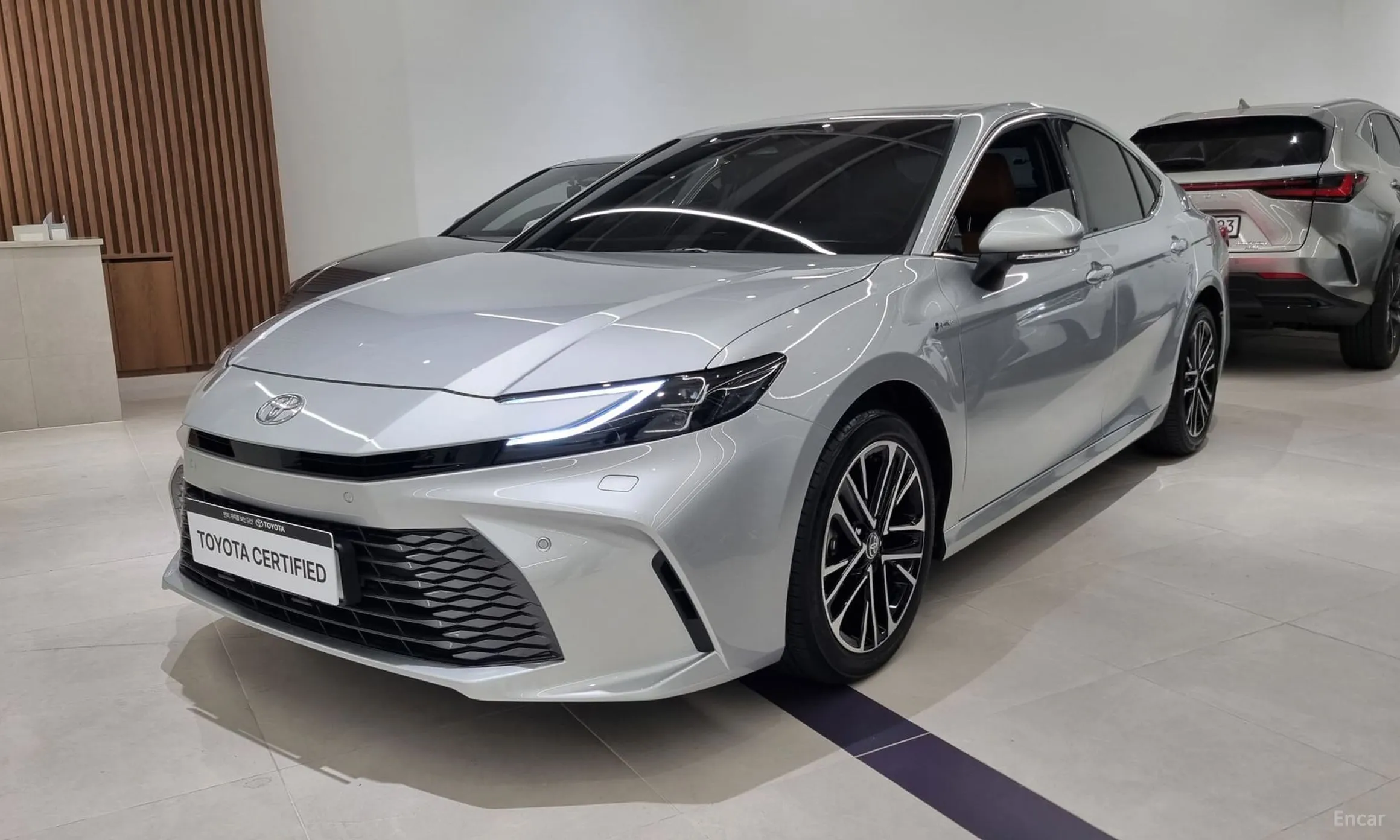 Camry (XV80)