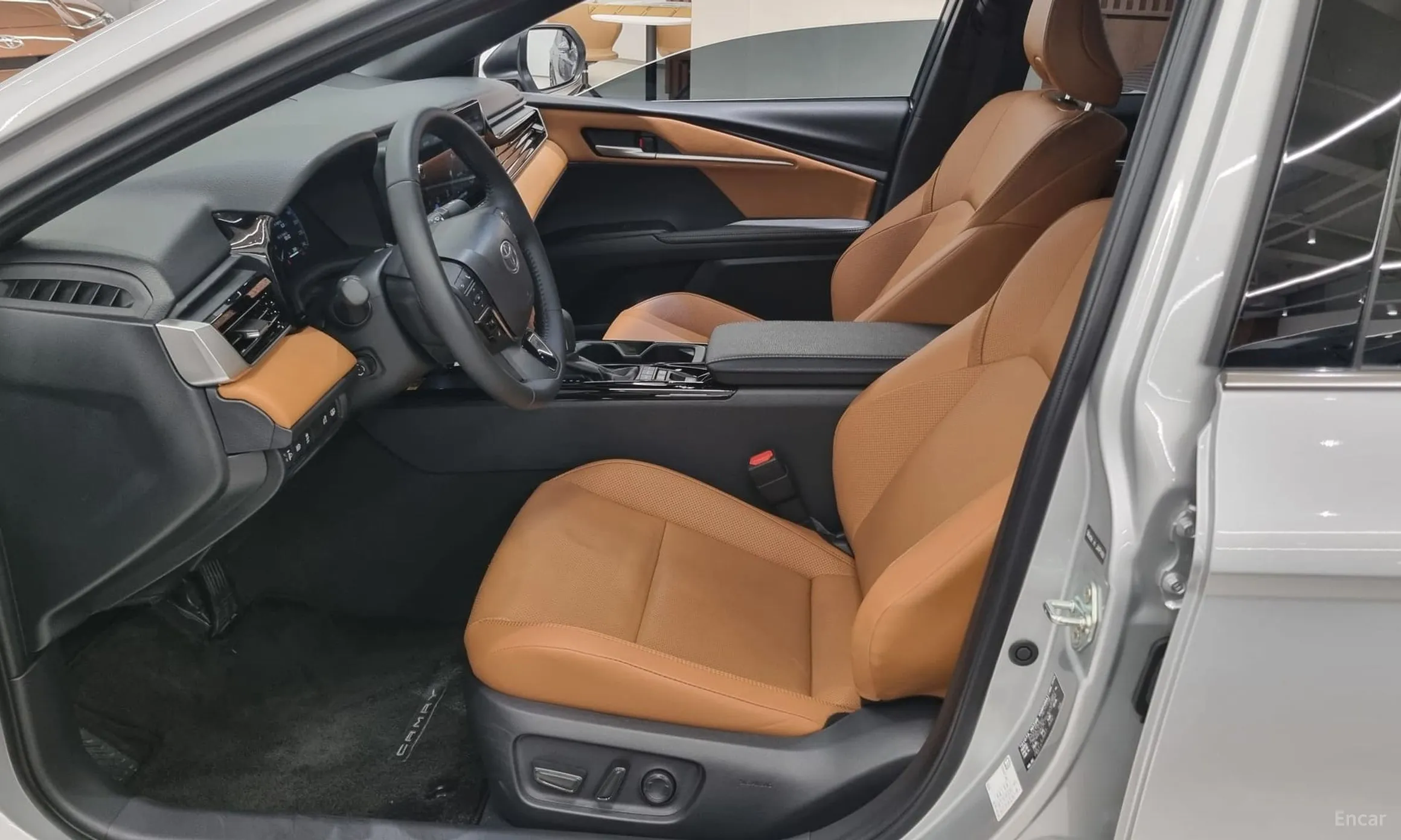 Toyota Camry (XV80) превью 10
