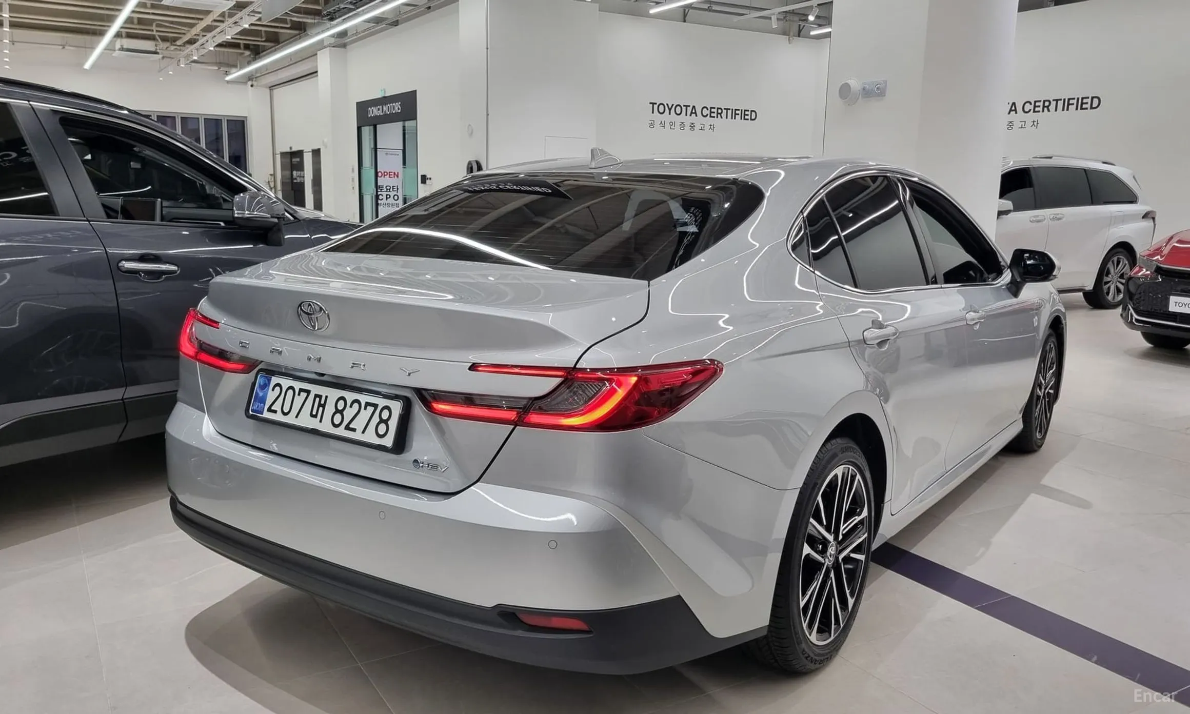 Toyota Camry (XV80) превью 2