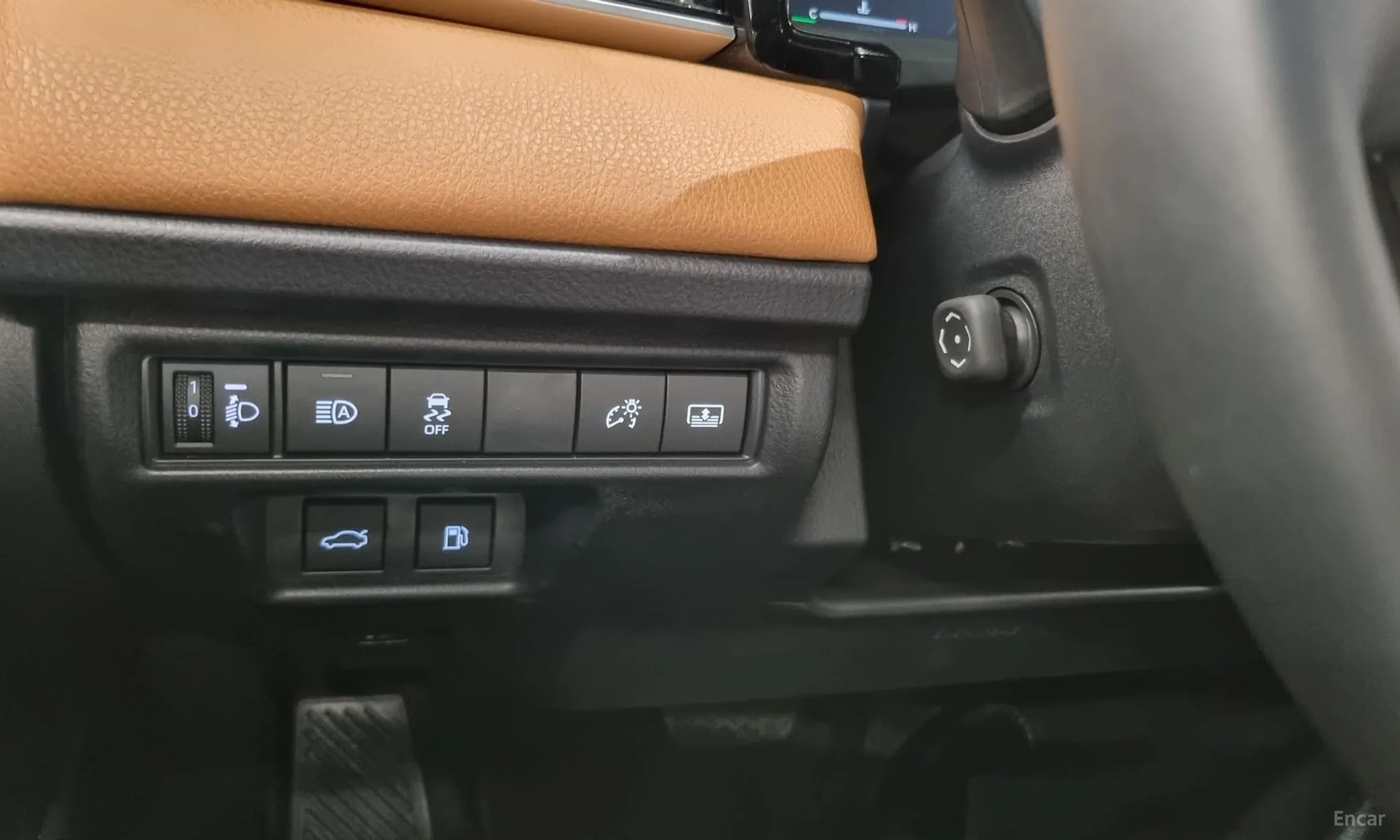 Toyota Camry (XV80) превью 17