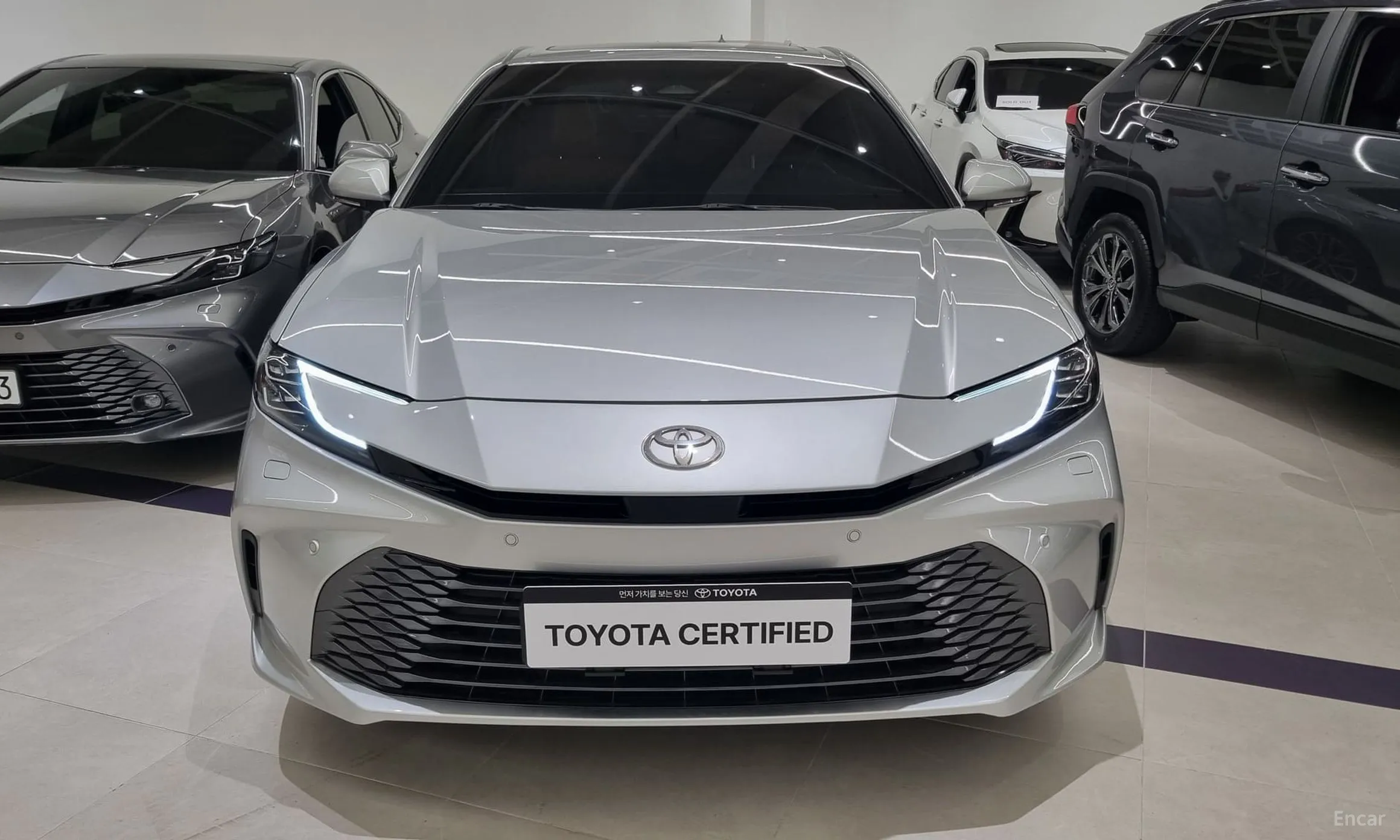 Toyota Camry (XV80) превью 3