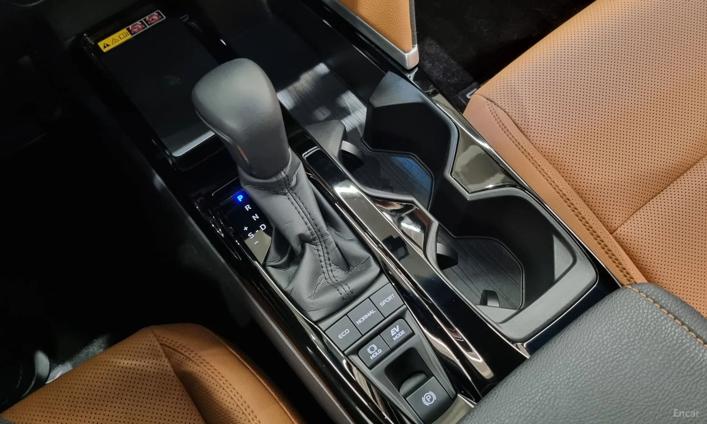 Toyota Camry (XV80) превью 9