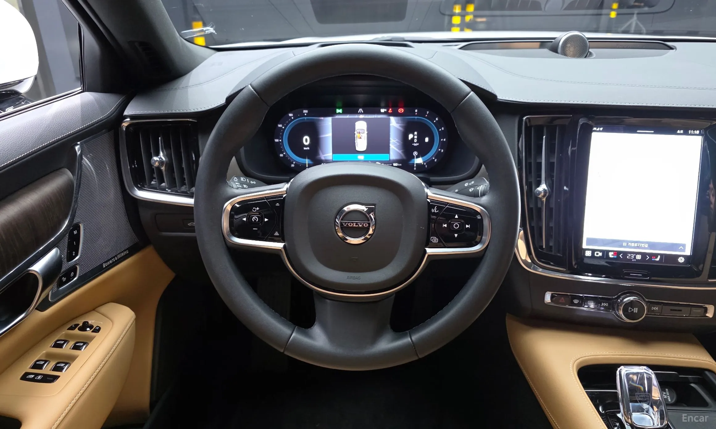 Volvo S90 превью 13
