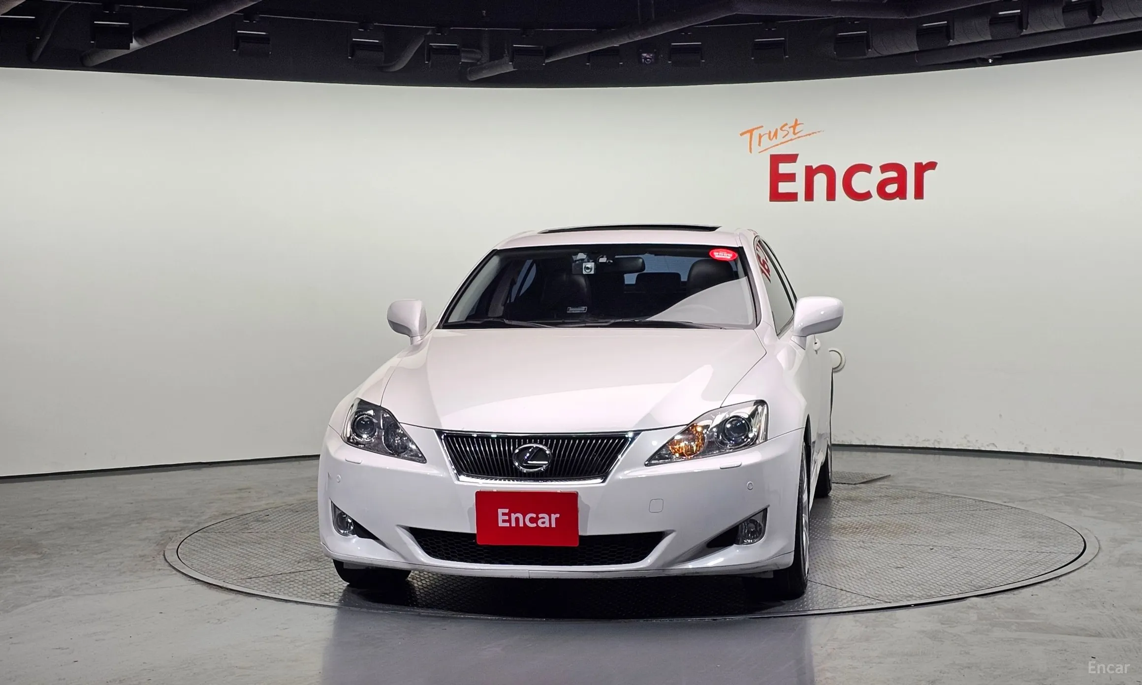 Lexus IS250 превью 3