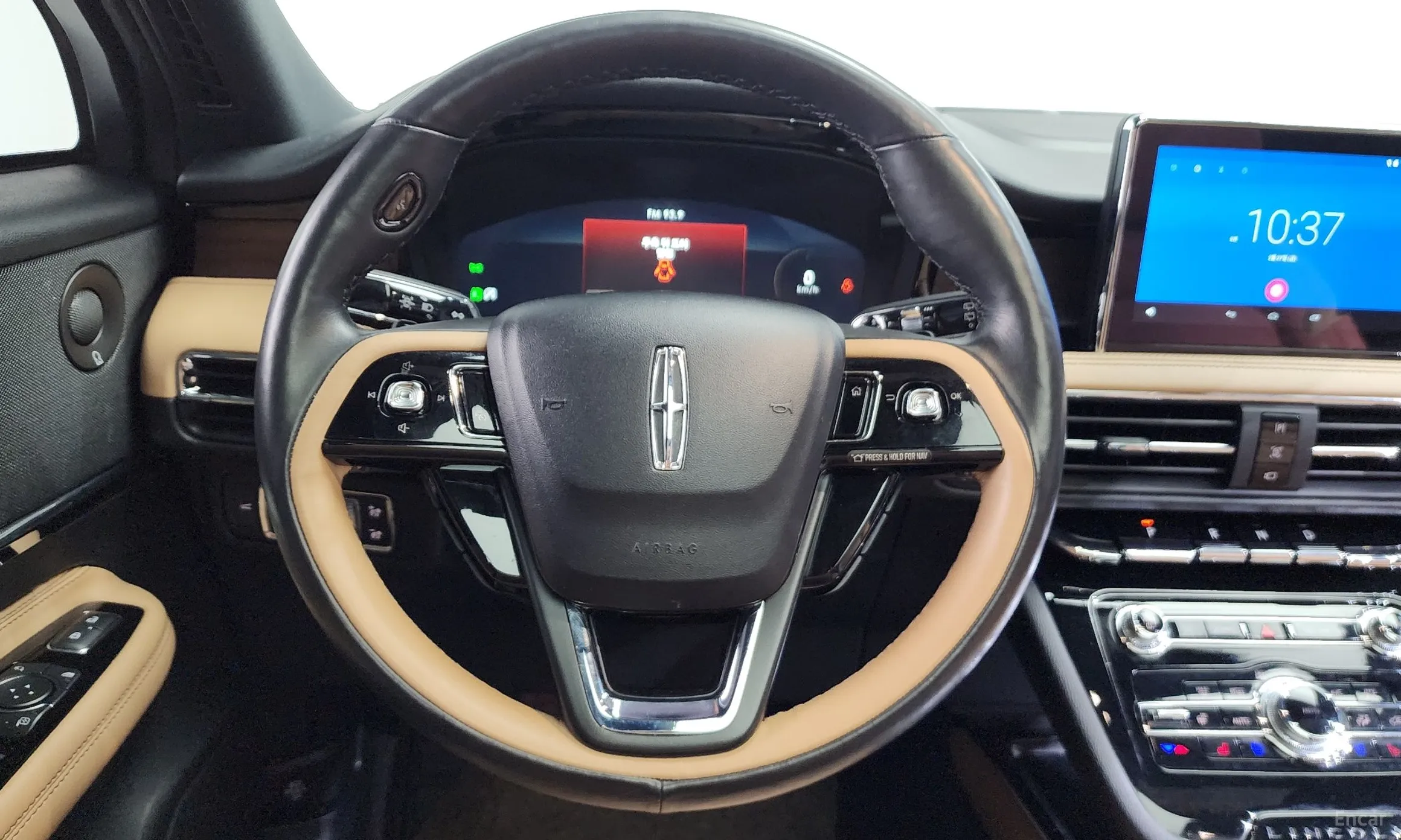 Lincoln Corsair превью 13