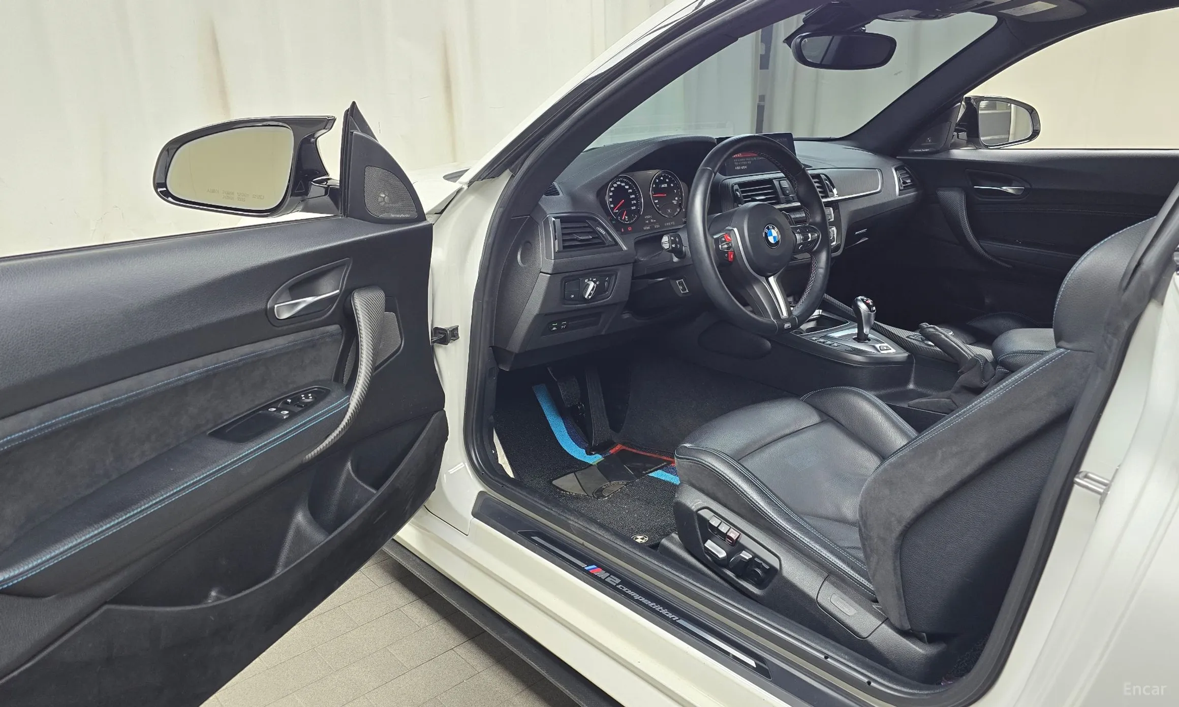 BMW M2 (F87) превью 10