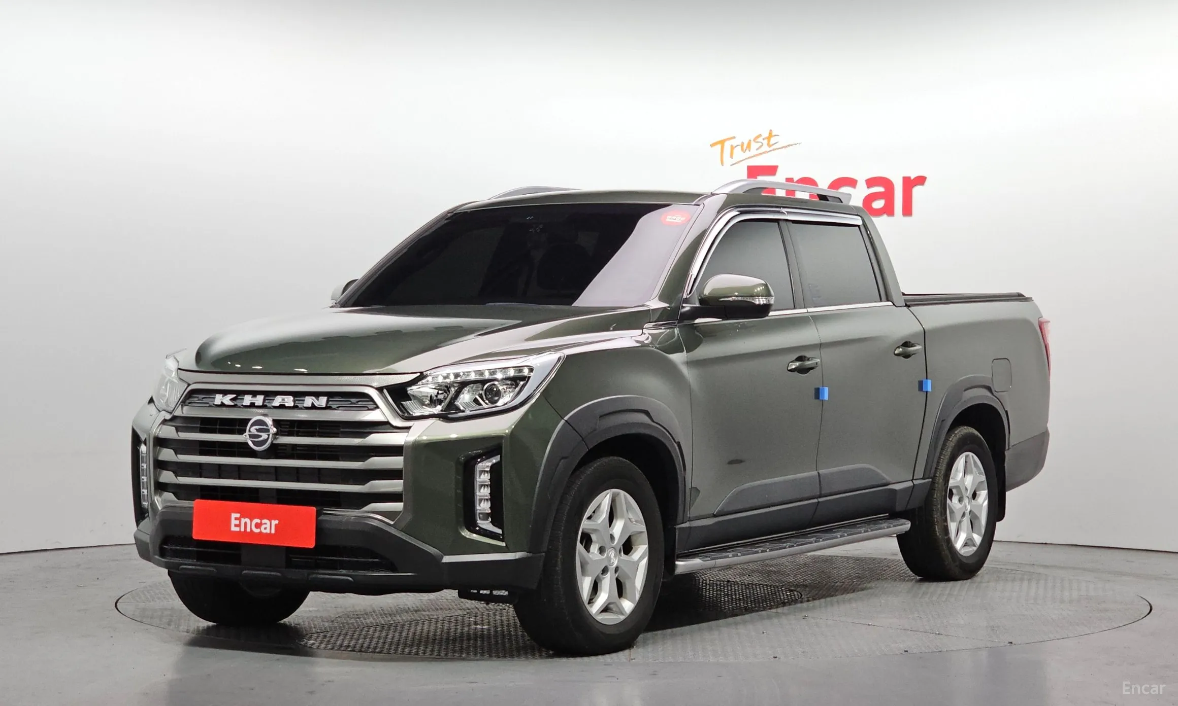 Rexton Sports Khan