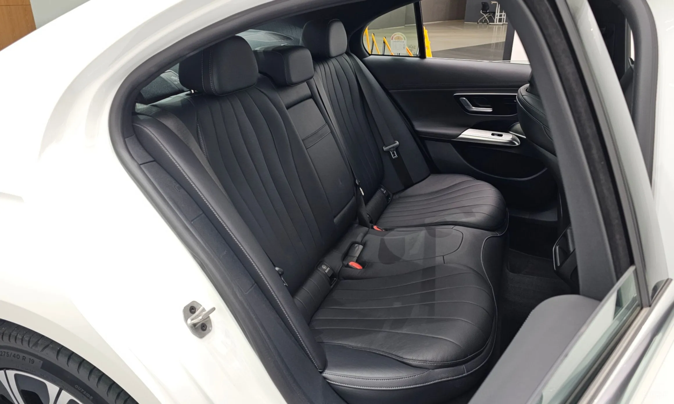 Mercedes Benz E-Class W214 превью 12