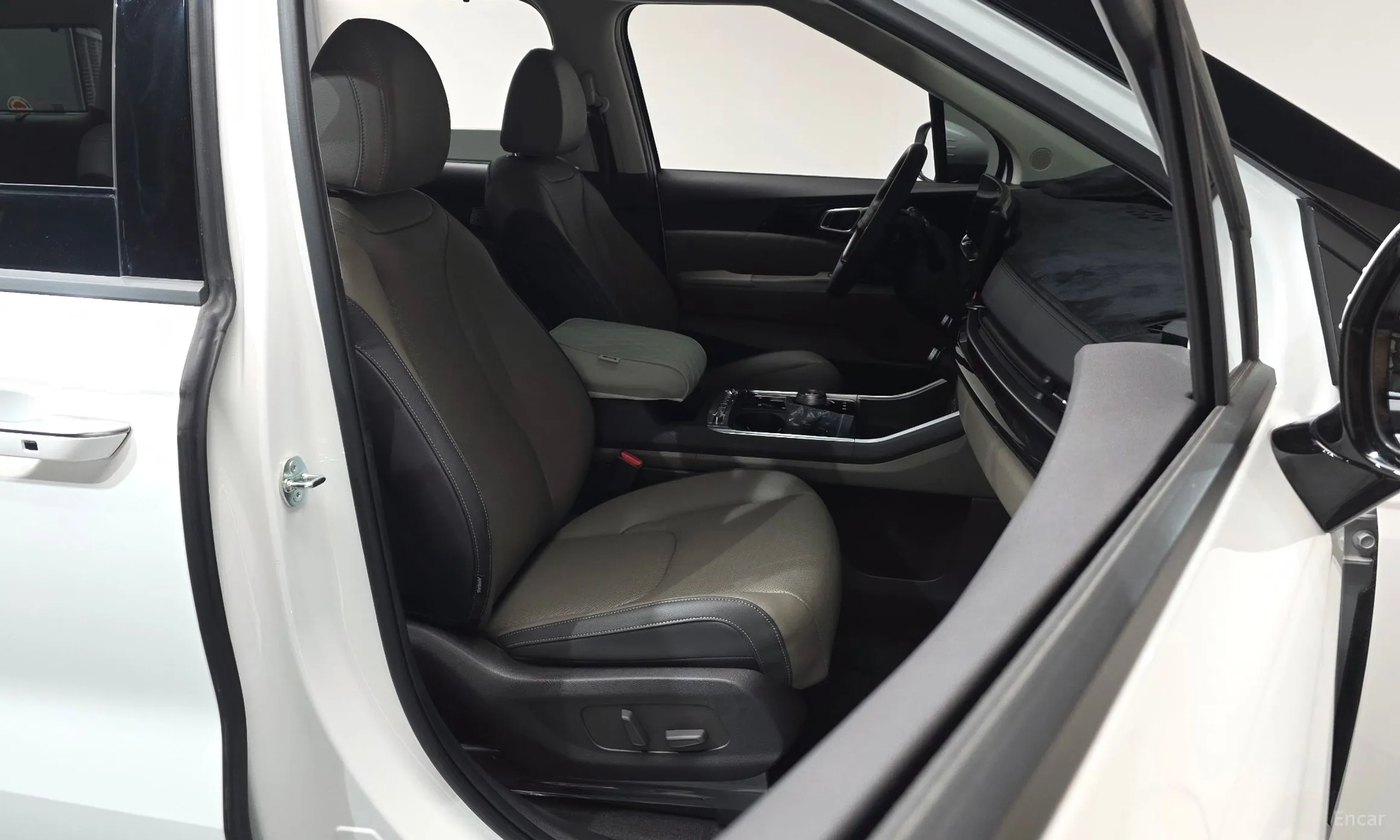 Kia Carnival 4th Generation превью 10