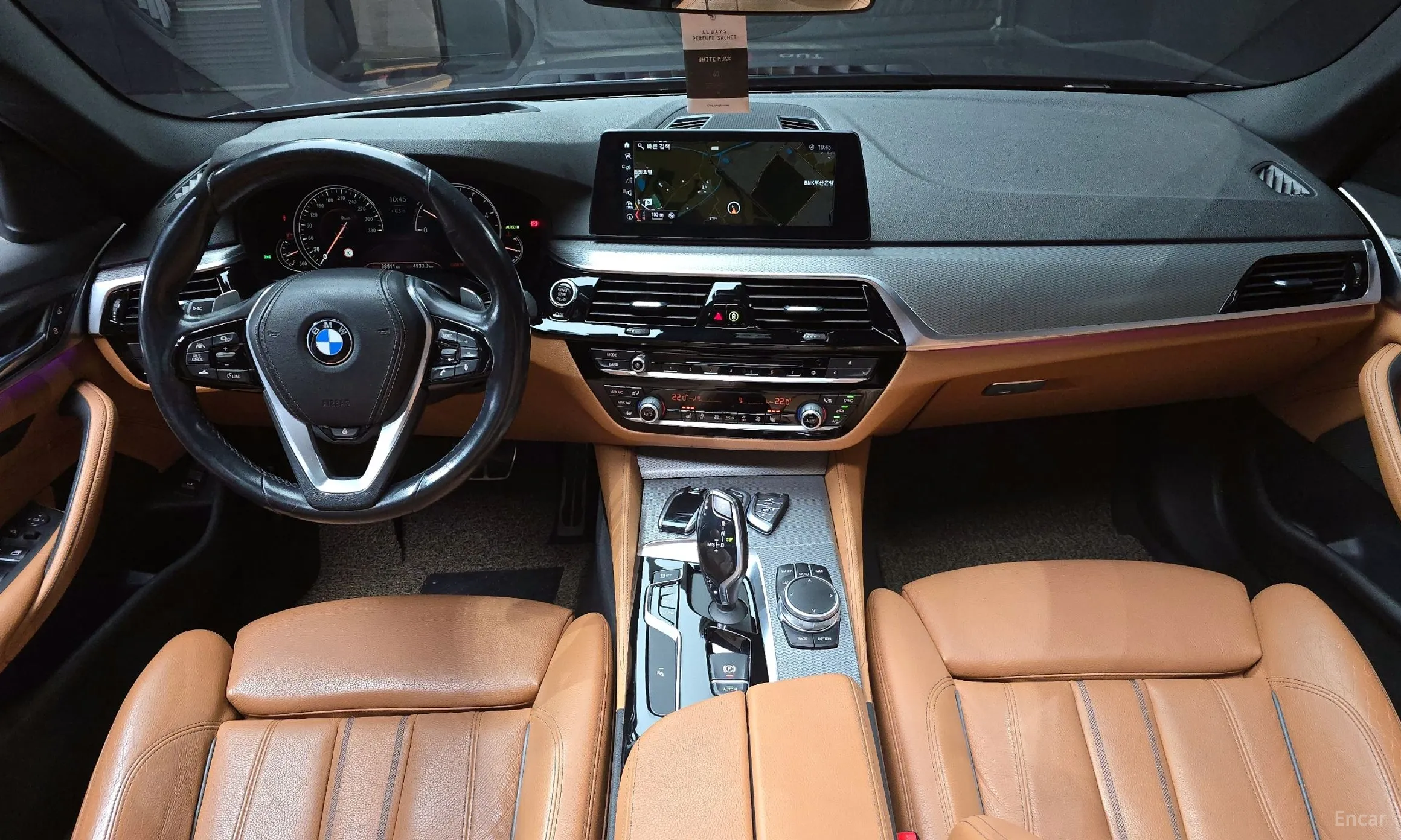 BMW 5 Series (G30) превью 7