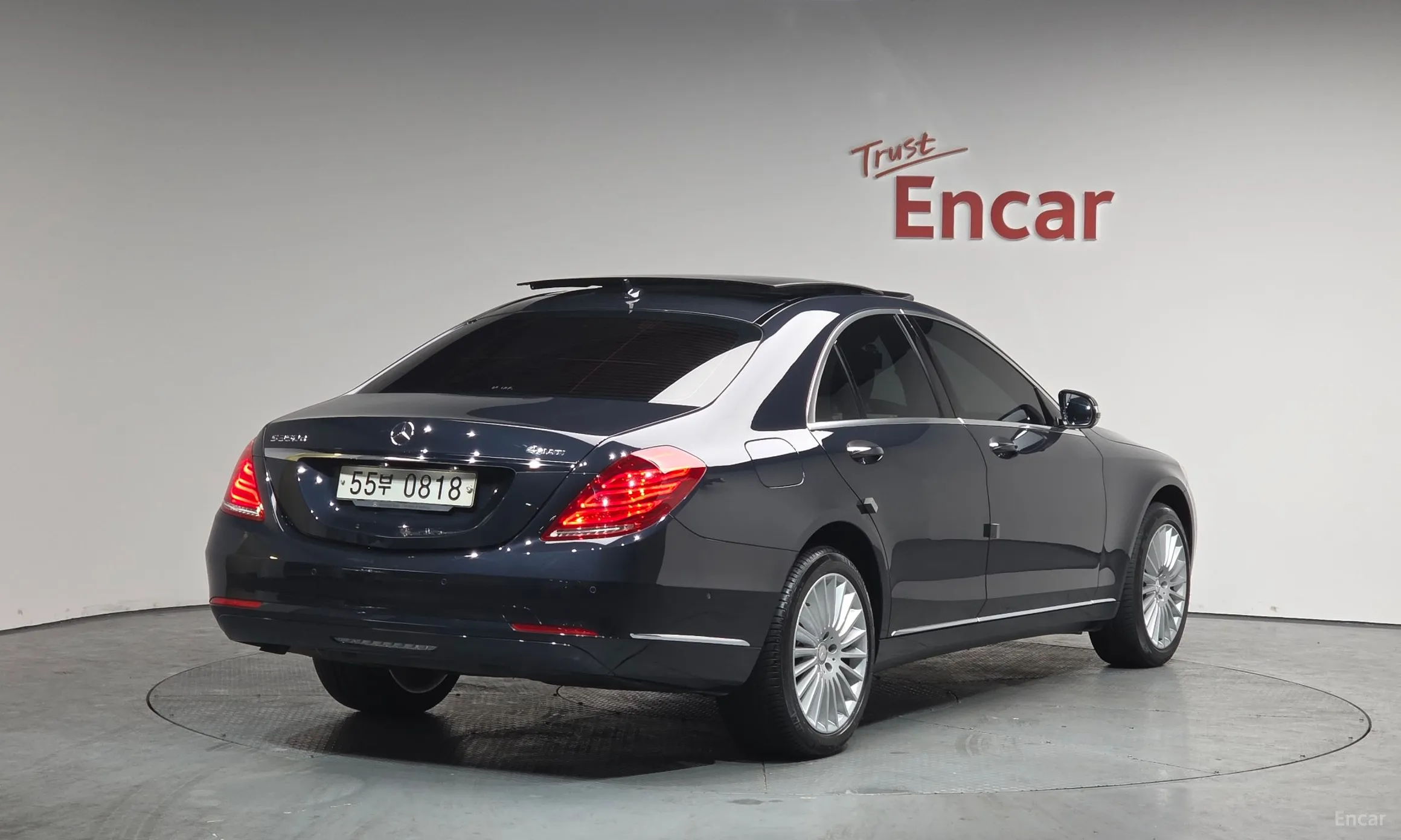 Mercedes Benz S-Class W222