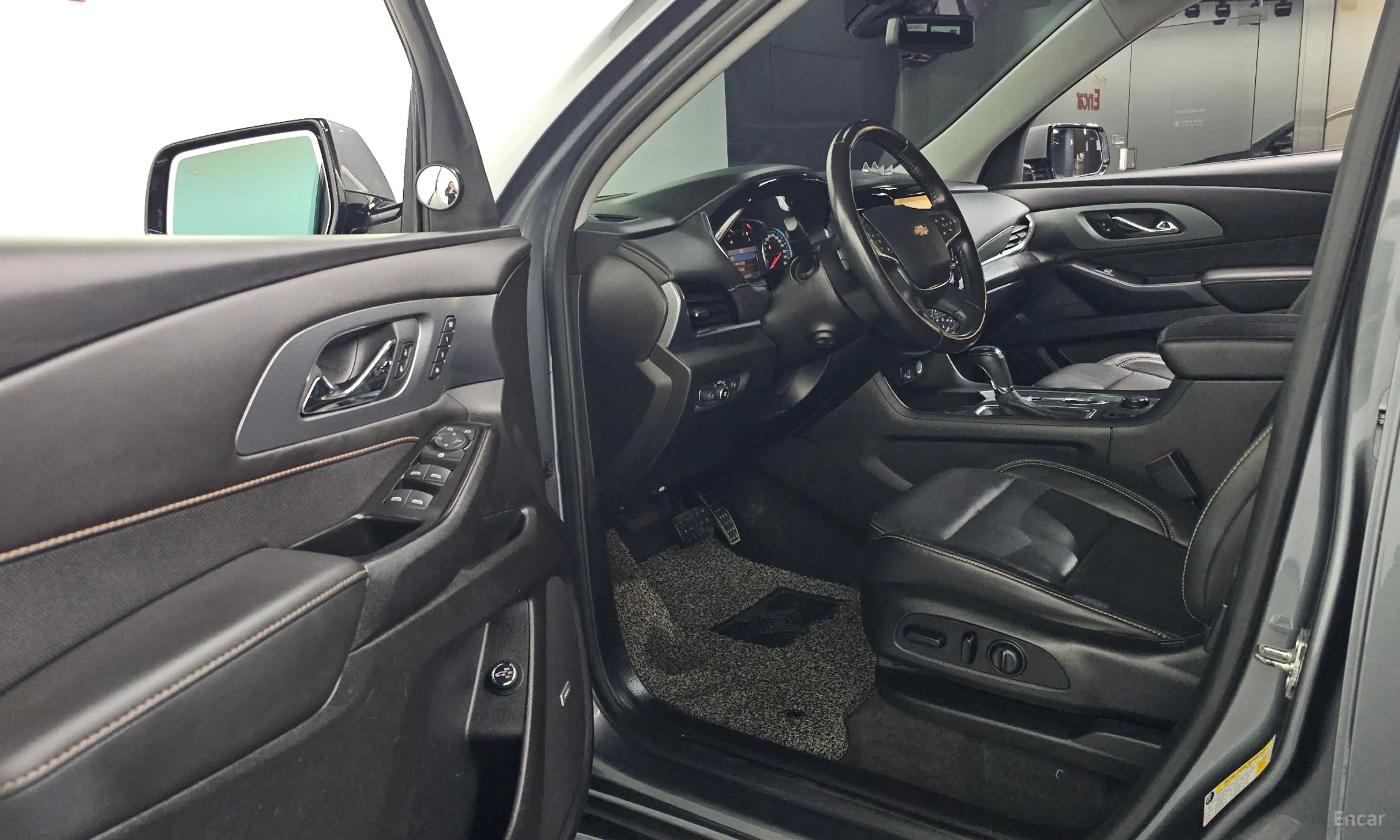 Chevrolet (GM Daewoo) Traverse превью 10