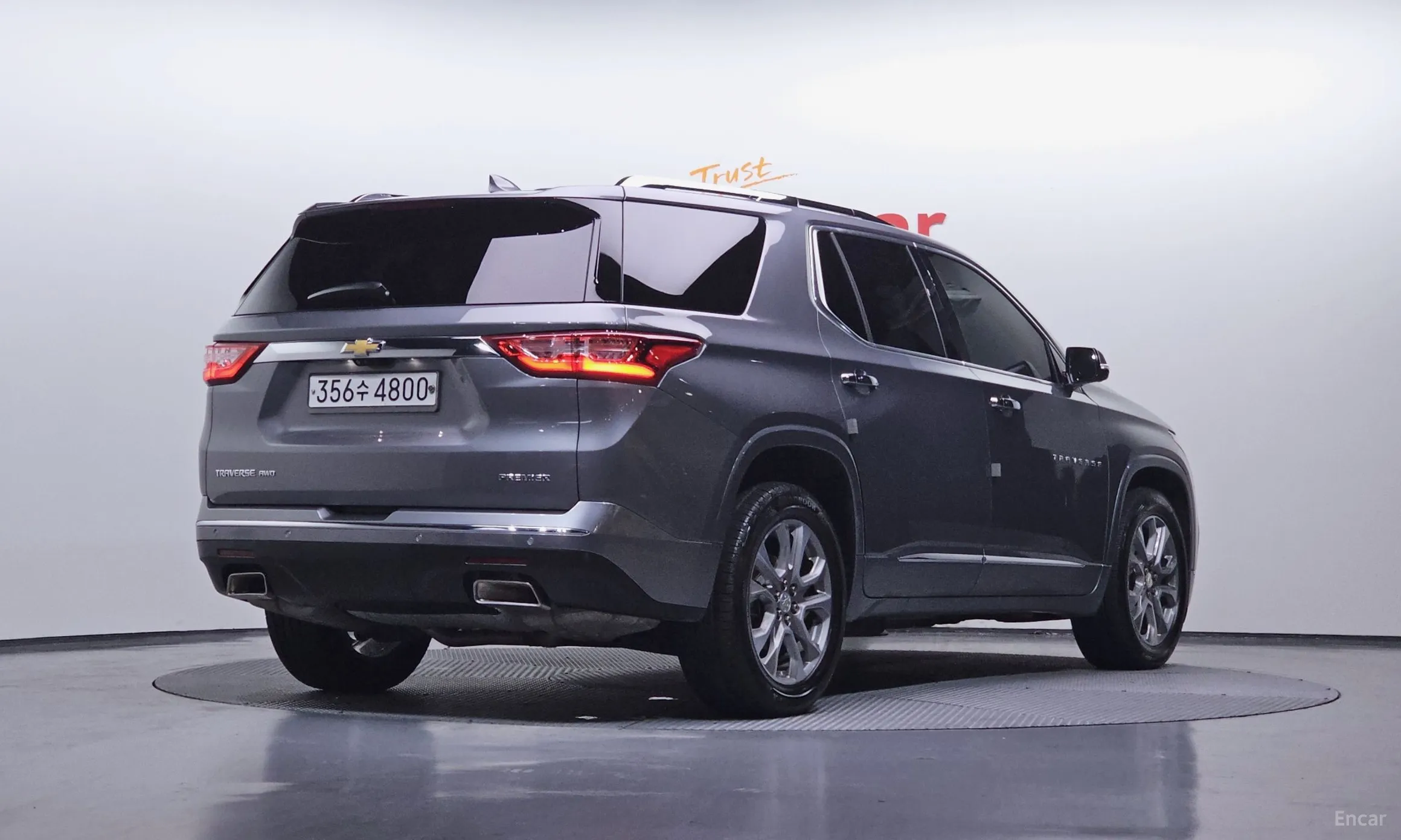 Chevrolet (GM Daewoo) Traverse превью 2