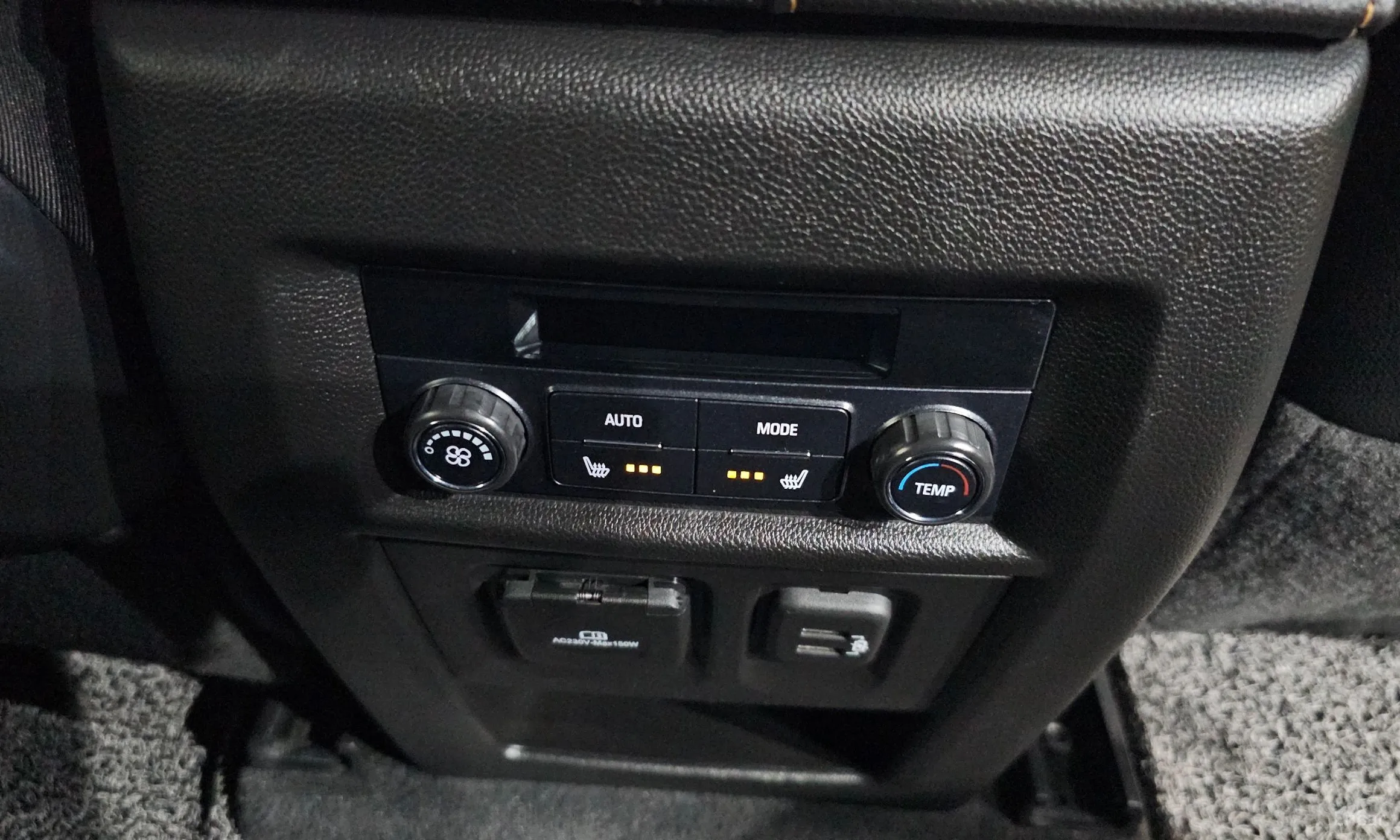 Chevrolet (GM Daewoo) Traverse превью 19