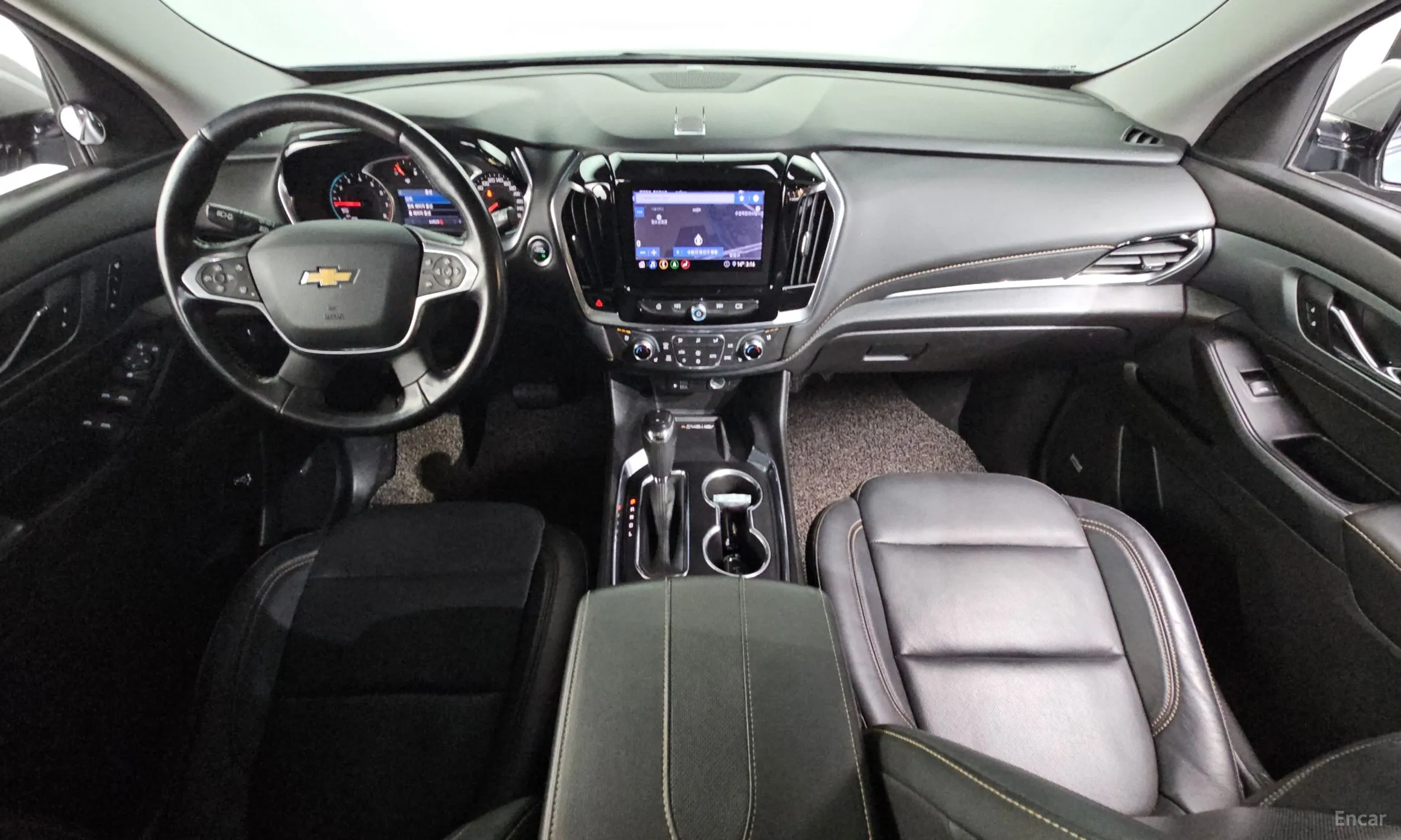 Chevrolet (GM Daewoo) Traverse превью 7