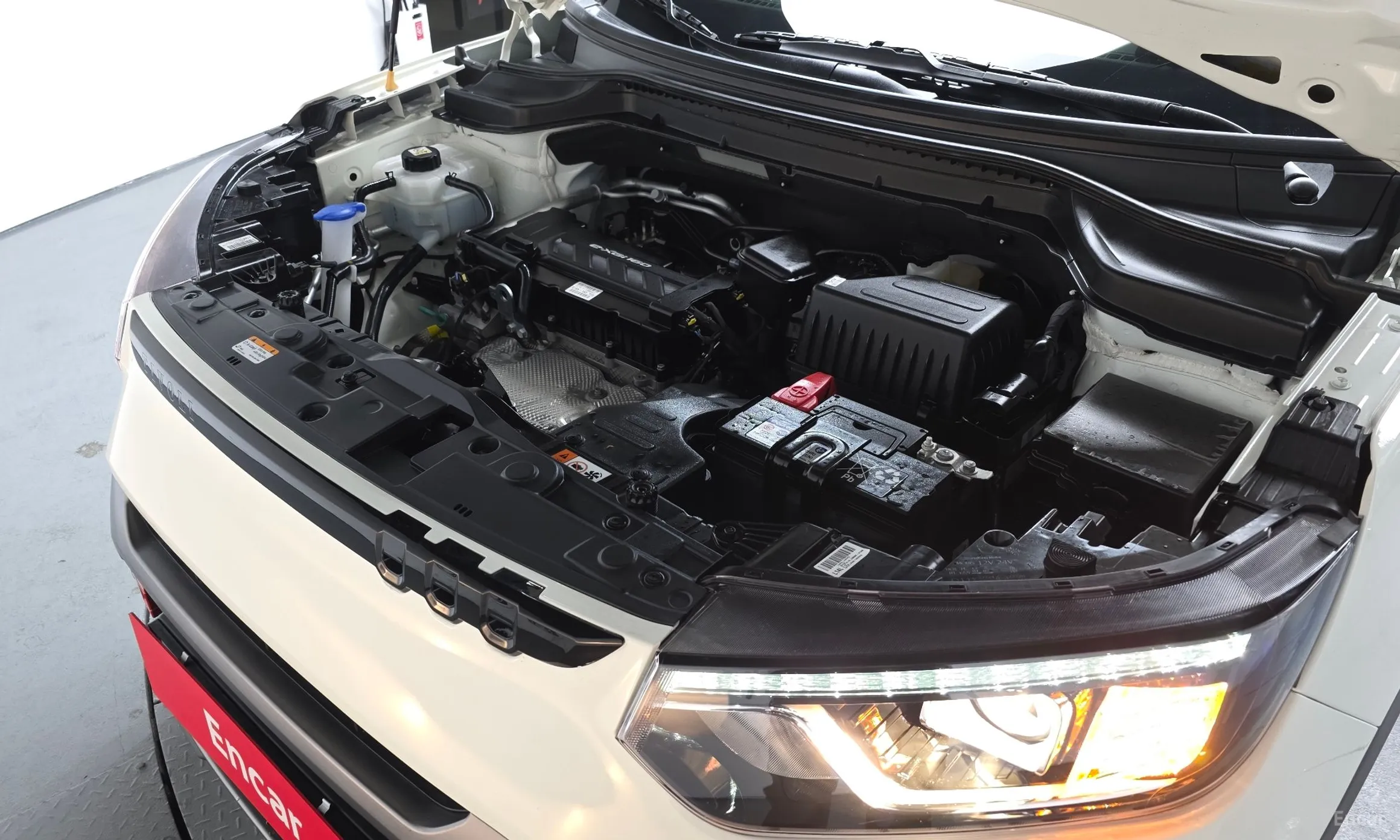 KG Mobility (SsangYong) Tivoli превью 6