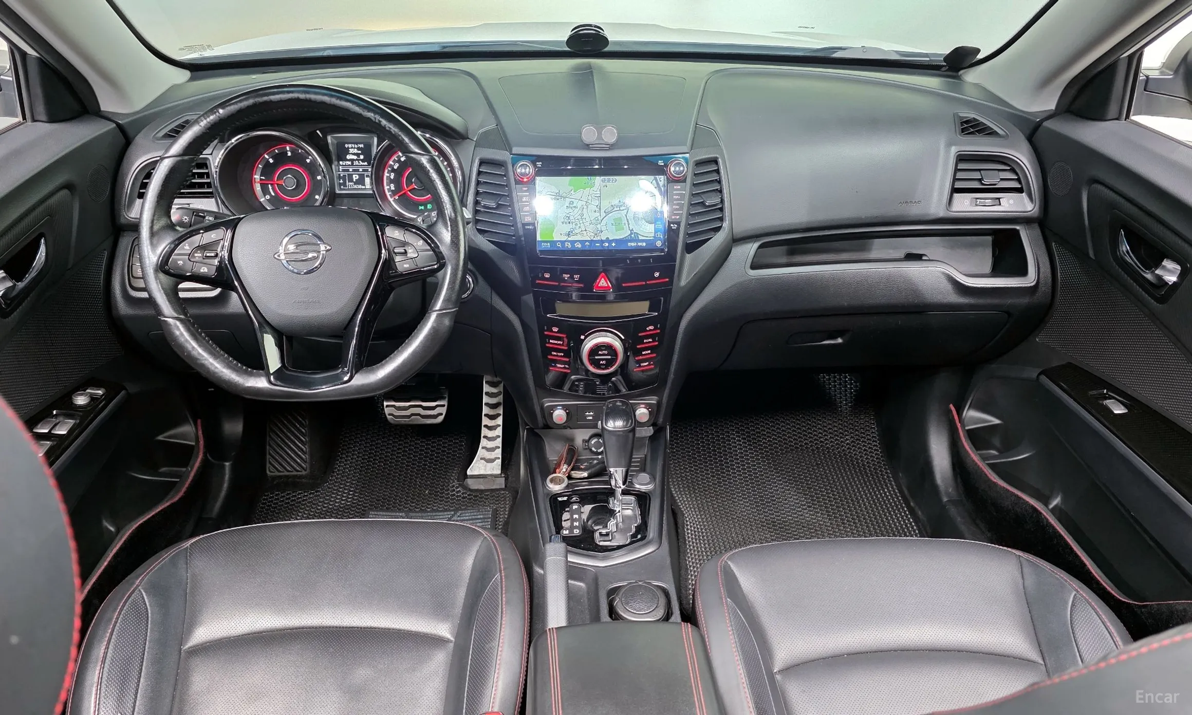 KG Mobility (SsangYong) Tivoli Air превью 7