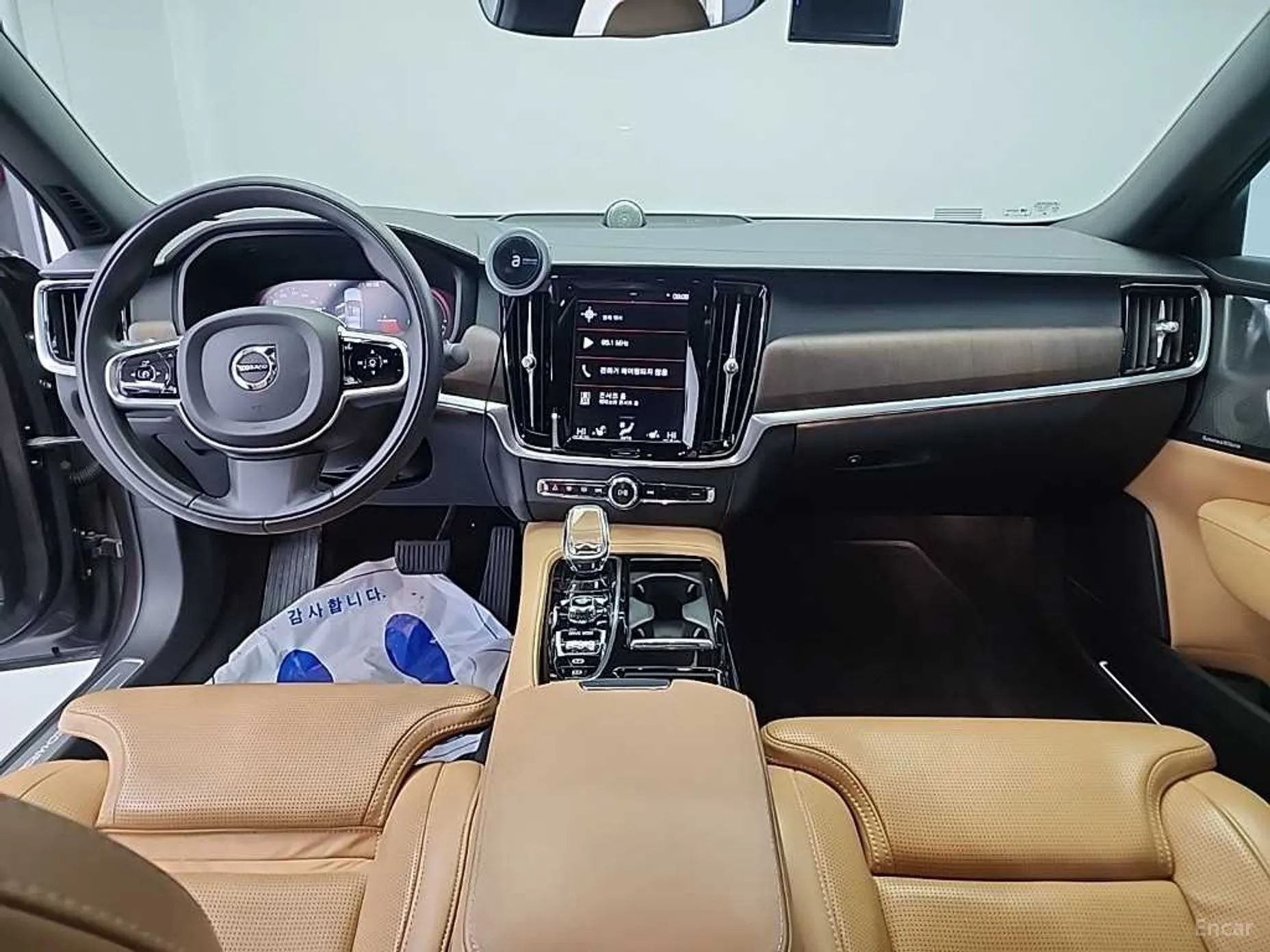 Volvo S90 превью 7