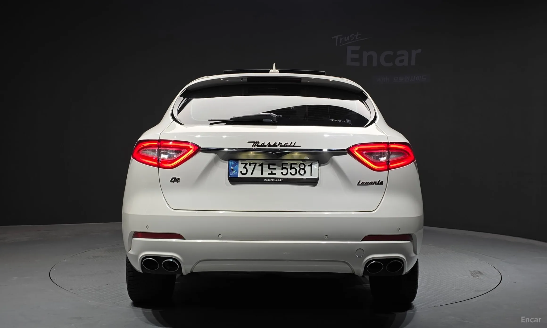 Maserati Levante превью 4