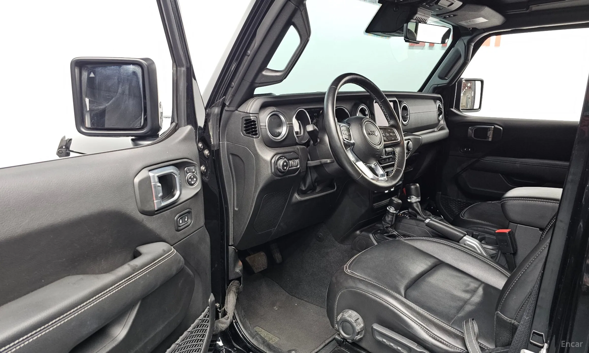 Jeep Wrangler (JL) превью 10