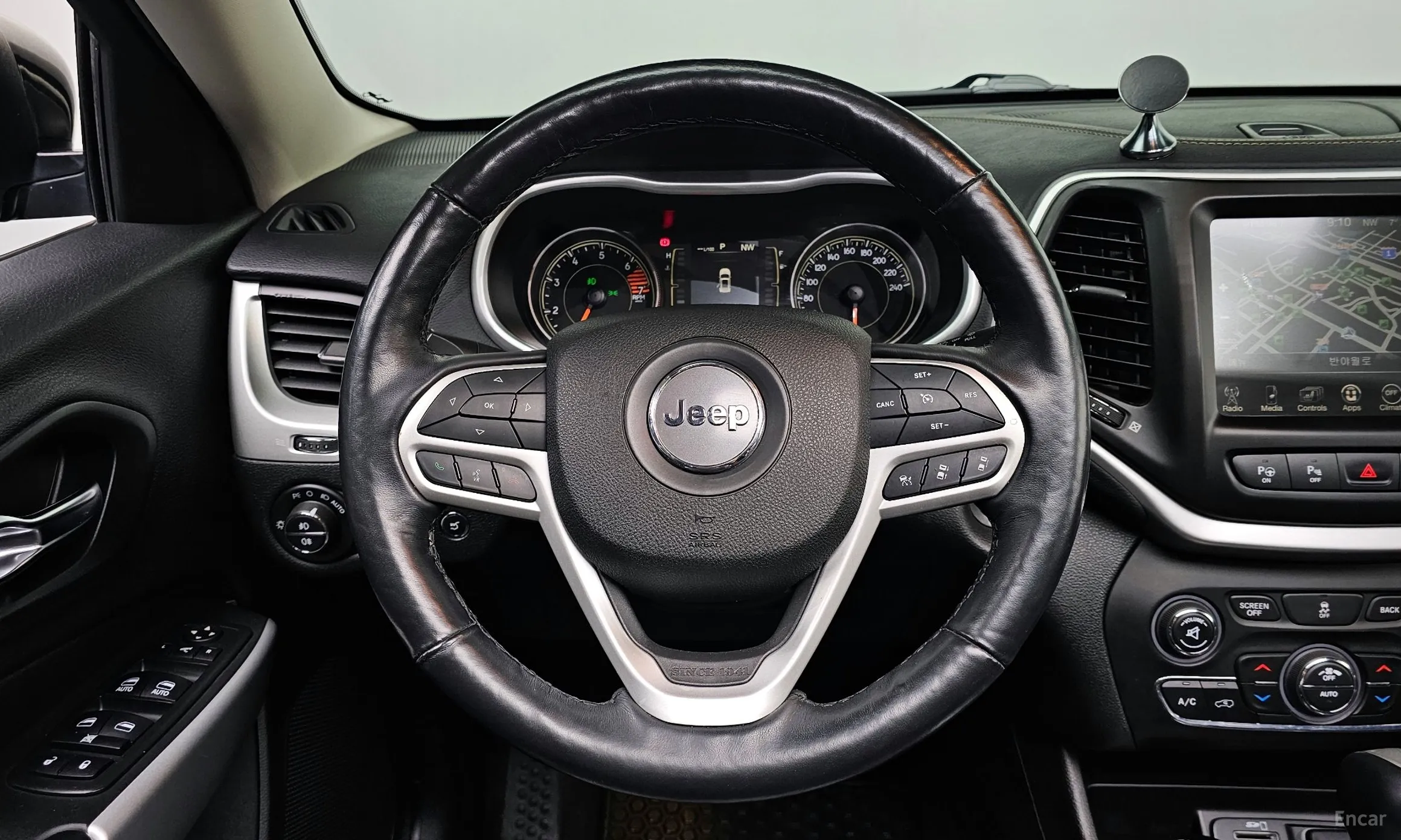 Jeep Cherokee (KL) превью 13