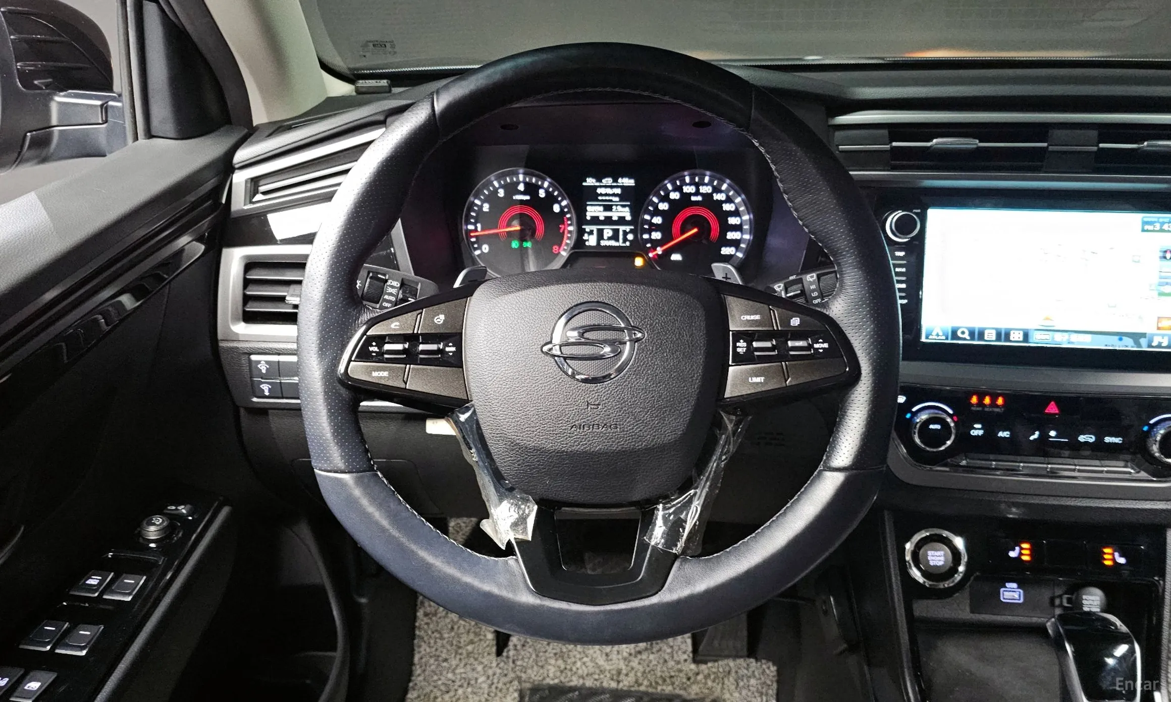 KG Mobility (SsangYong) Beautiful Korando превью 13
