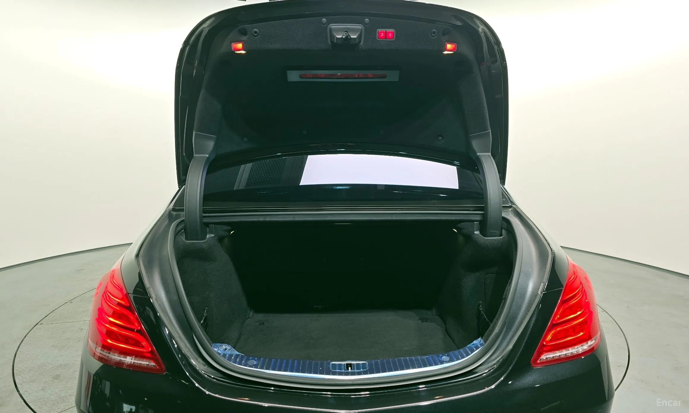 Mercedes Benz S-Class W222 превью 20