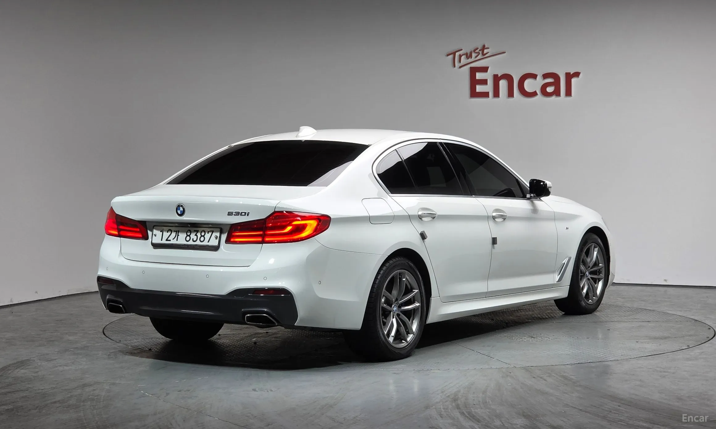 BMW 5 Series (G30)