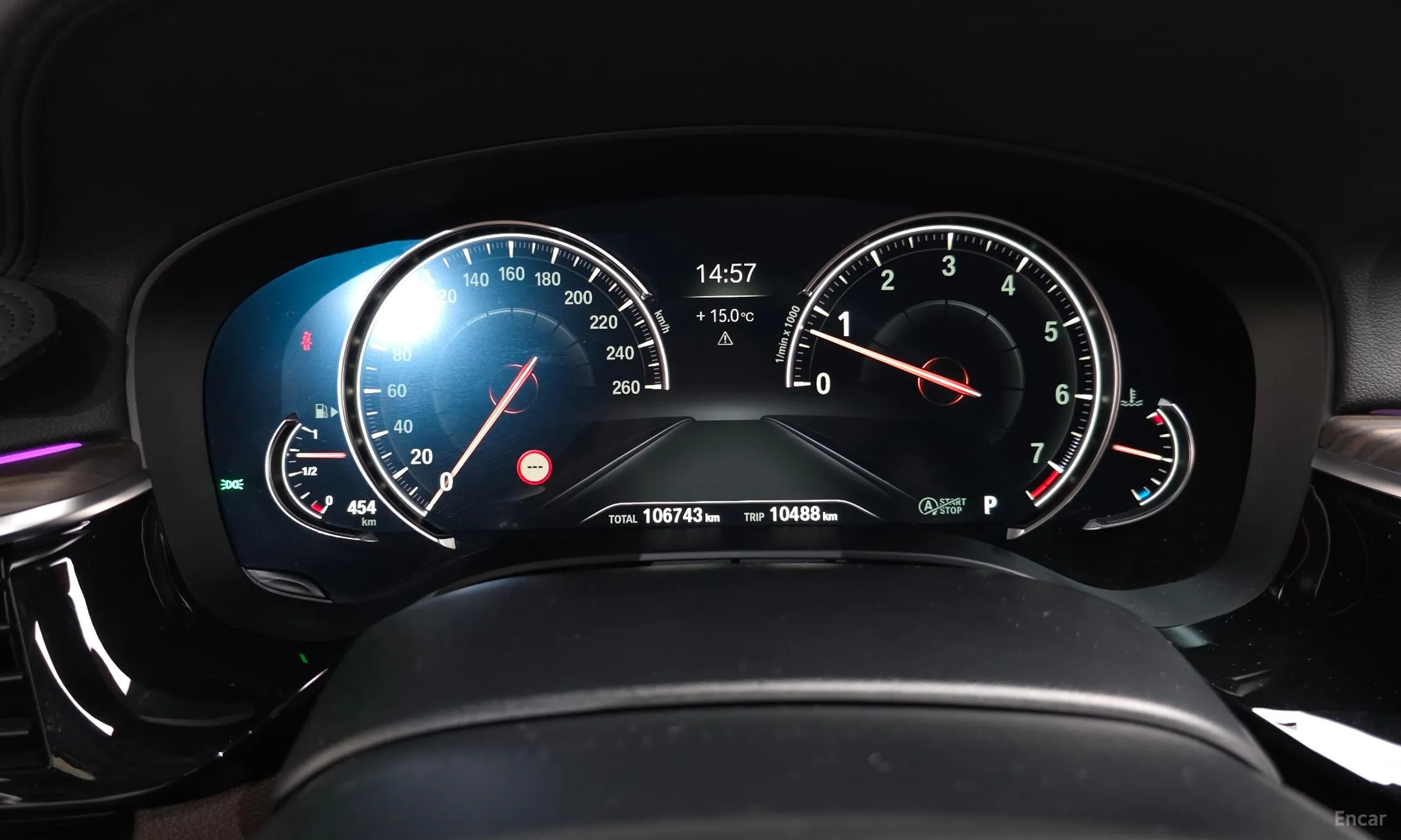 BMW 5 Series (G30) превью 8