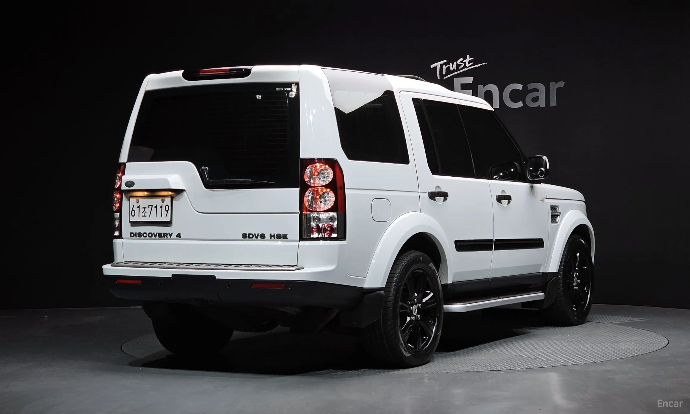 Land Rover Discovery 4 превью 2