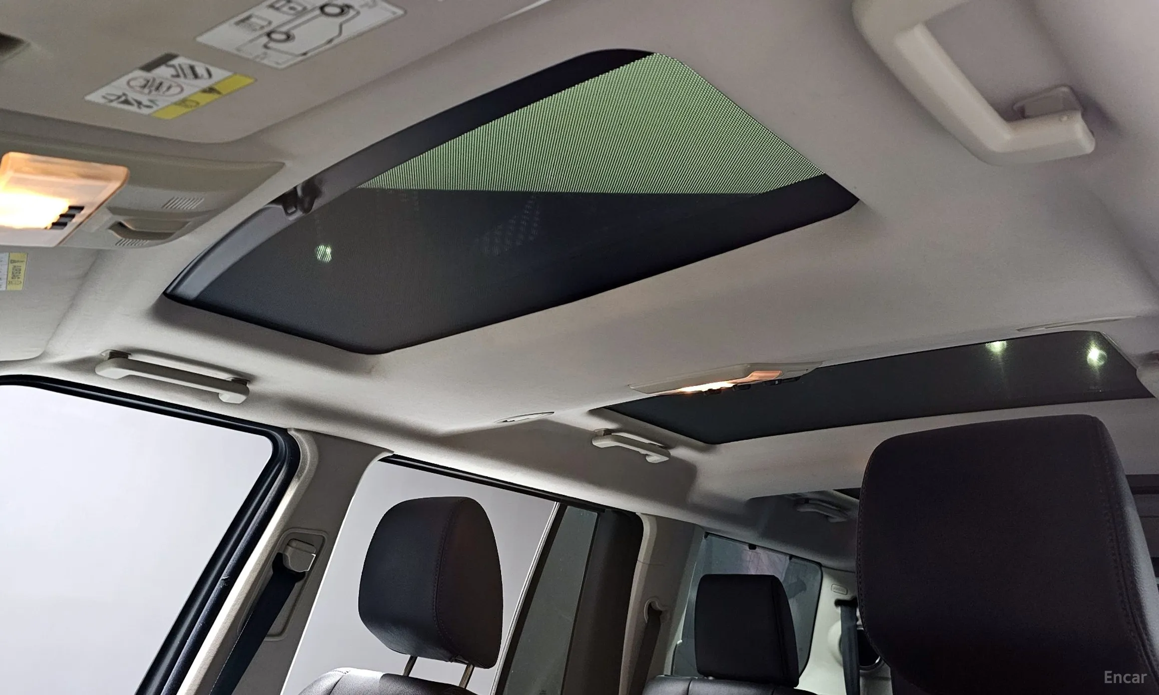 Land Rover Discovery 4 превью 19