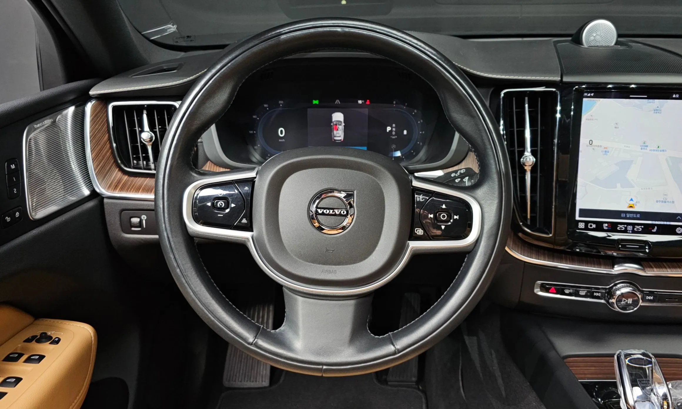 Volvo XC60 Gen 2 превью 13