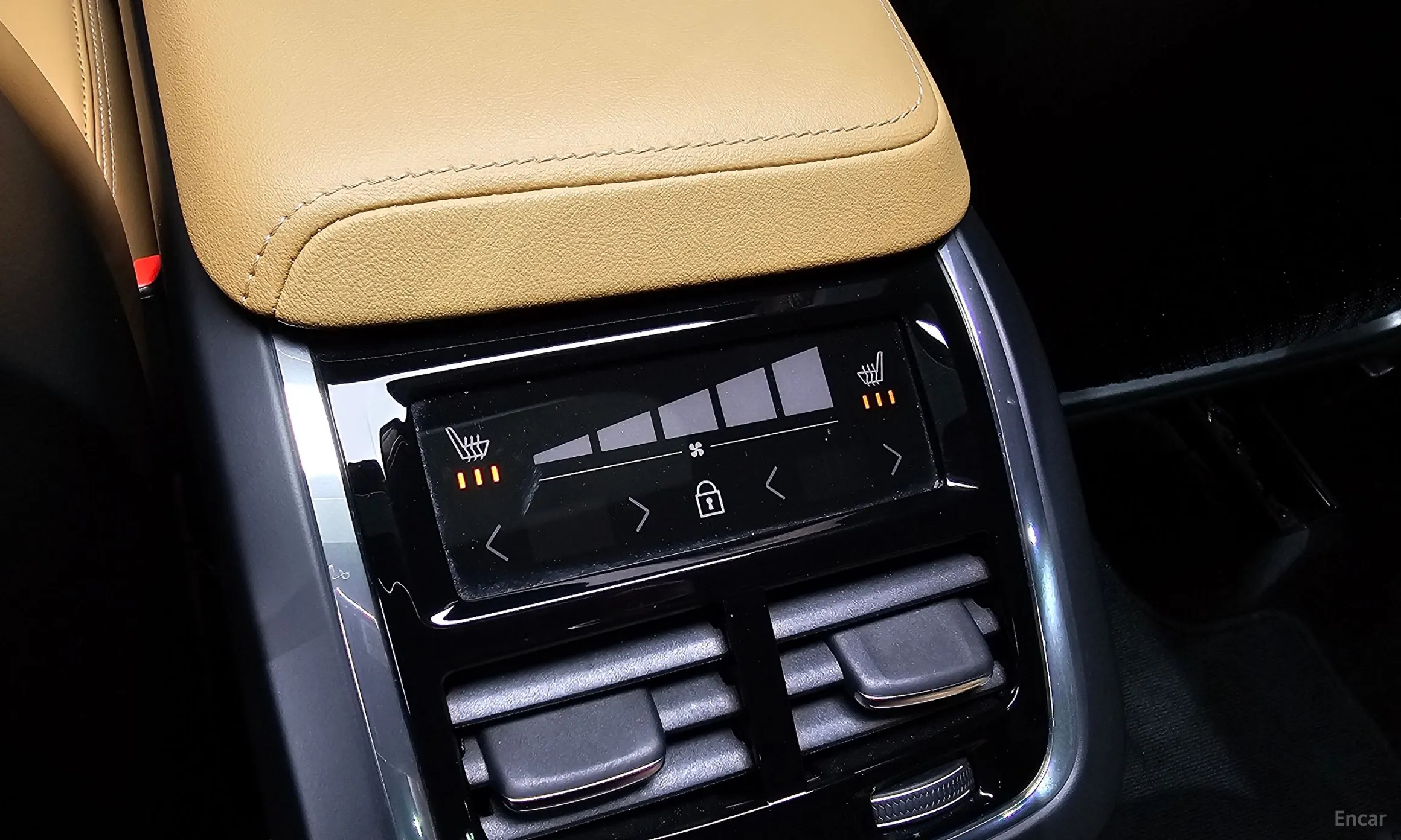 Volvo XC60 Gen 2 превью 19