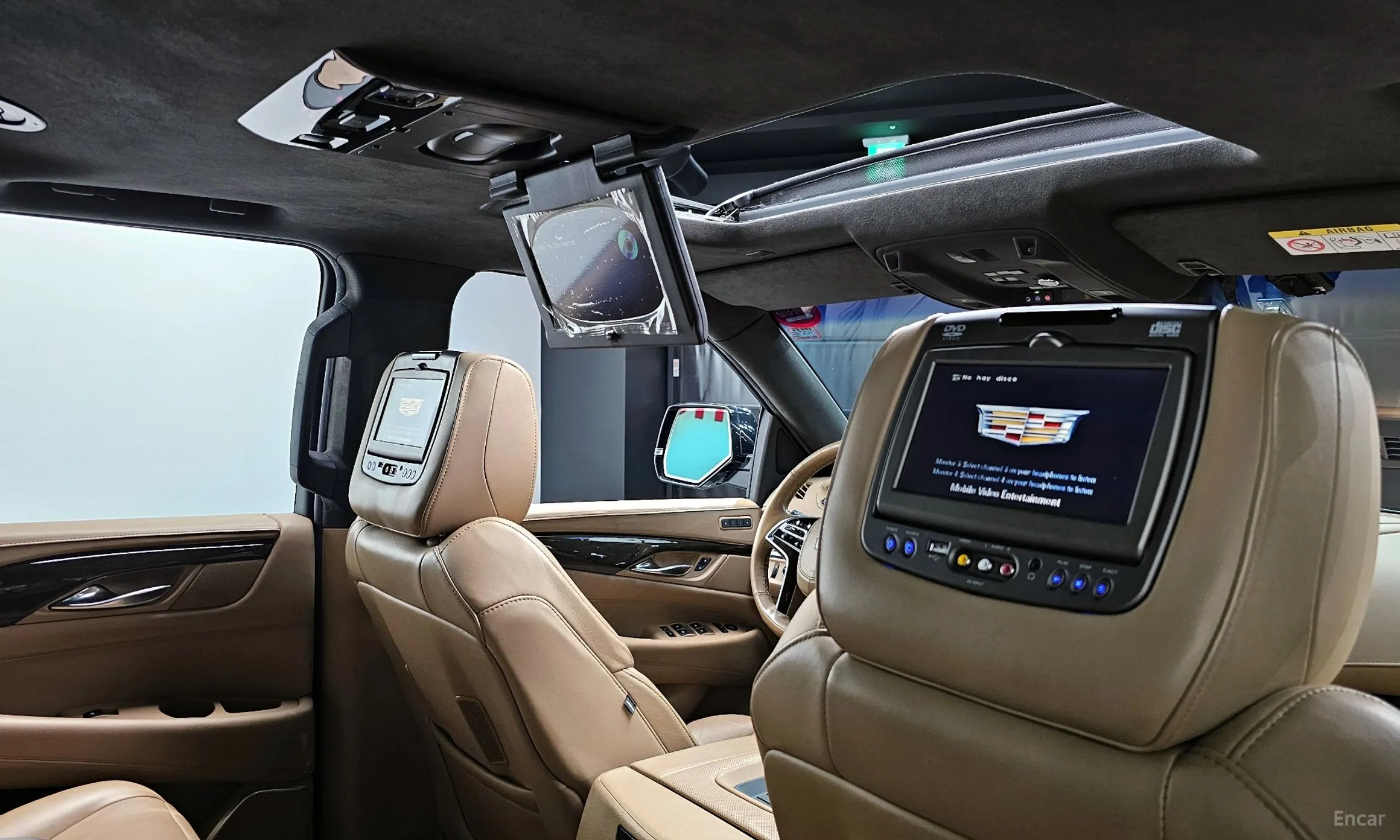 Cadillac Escalade превью 15