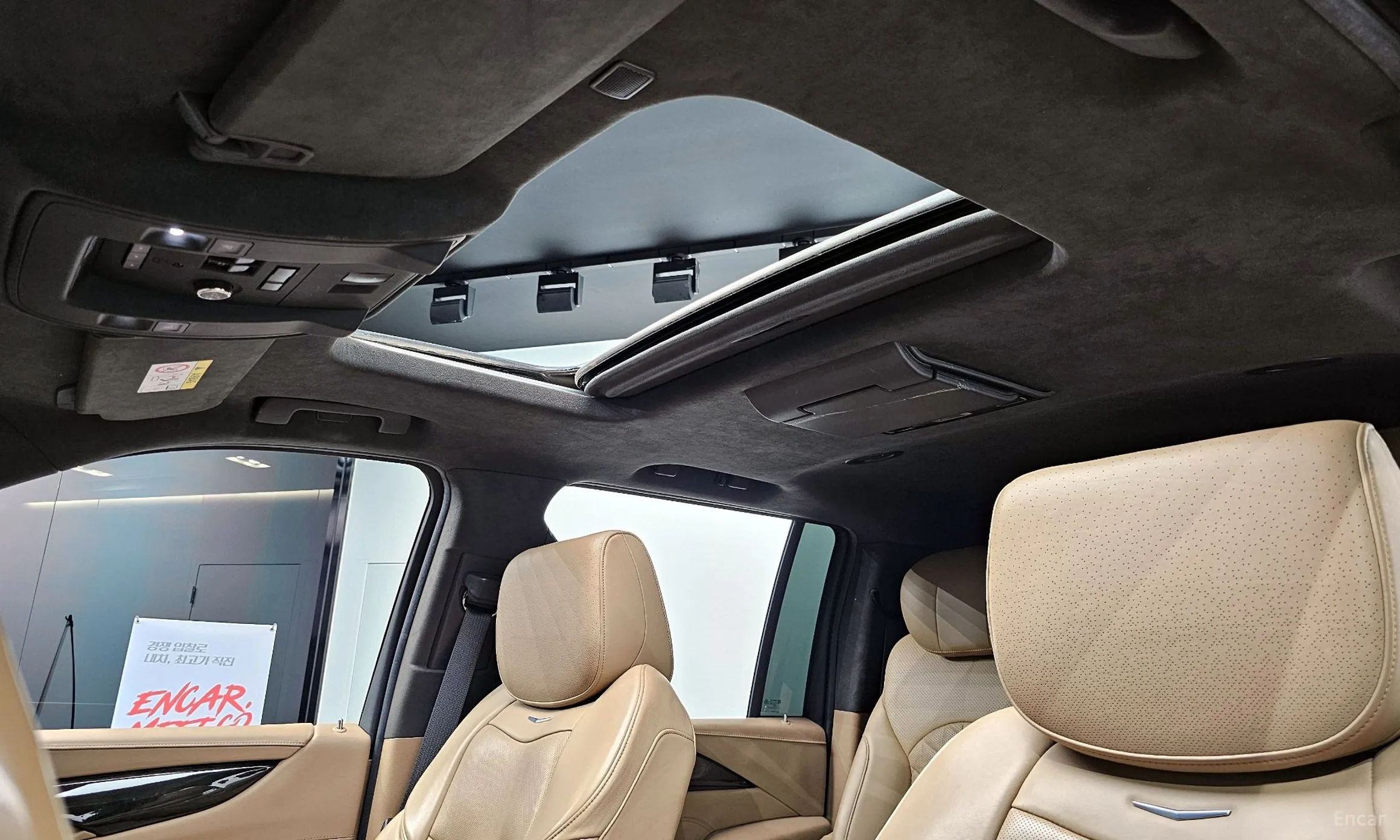 Cadillac Escalade превью 18