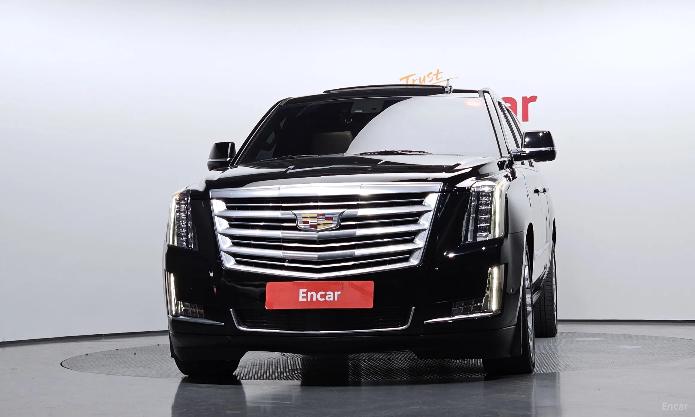 Cadillac Escalade превью 3