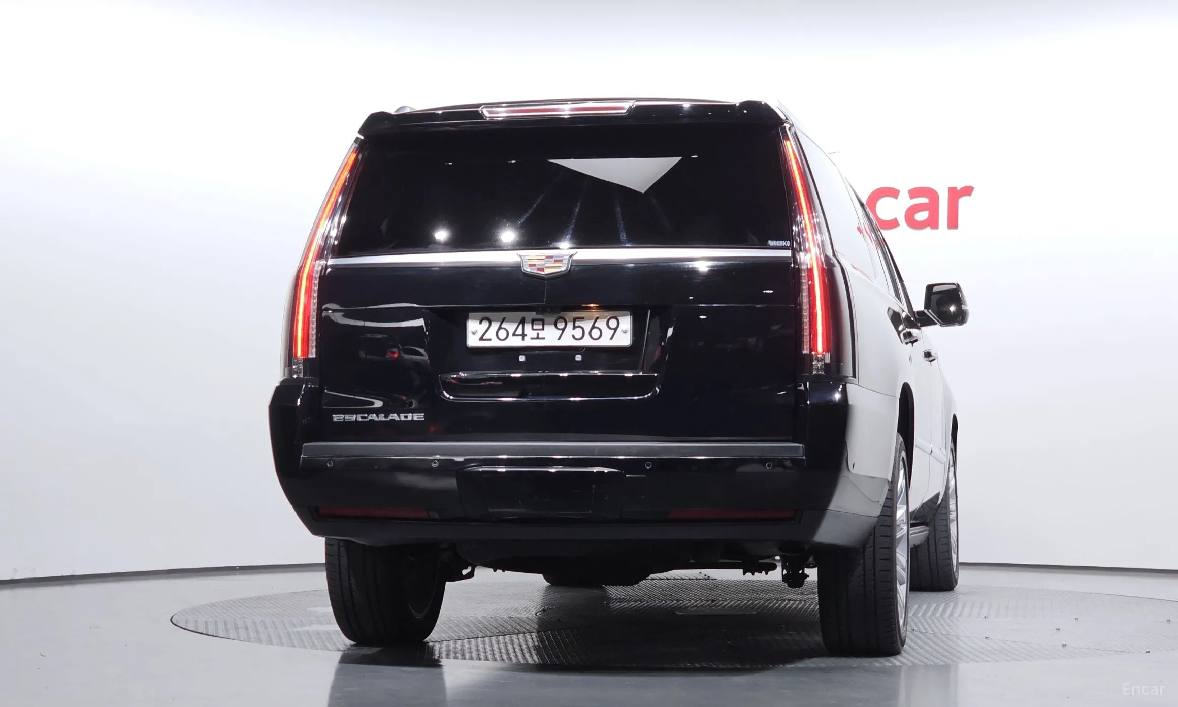 Cadillac Escalade превью 4