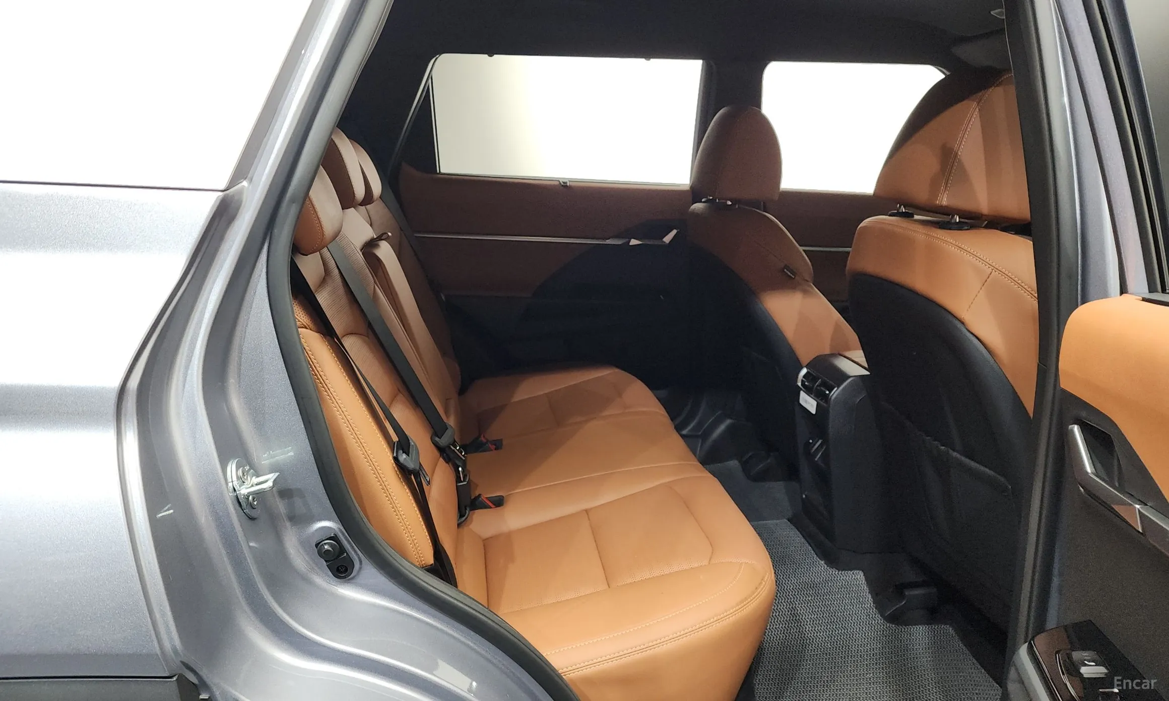 KG Mobility (SsangYong) Torres превью 12