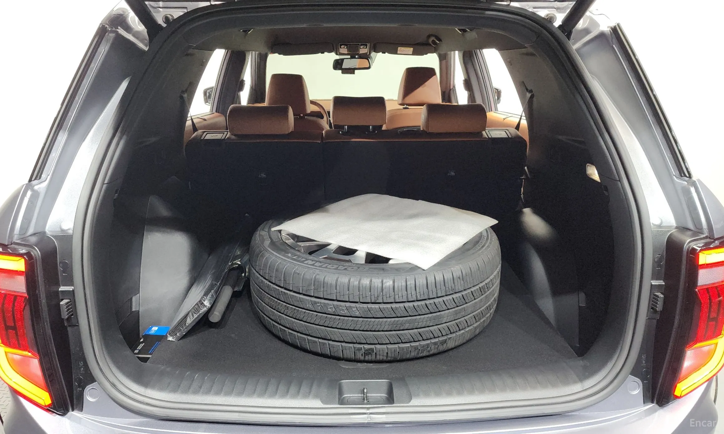 KG Mobility (SsangYong) Torres превью 20